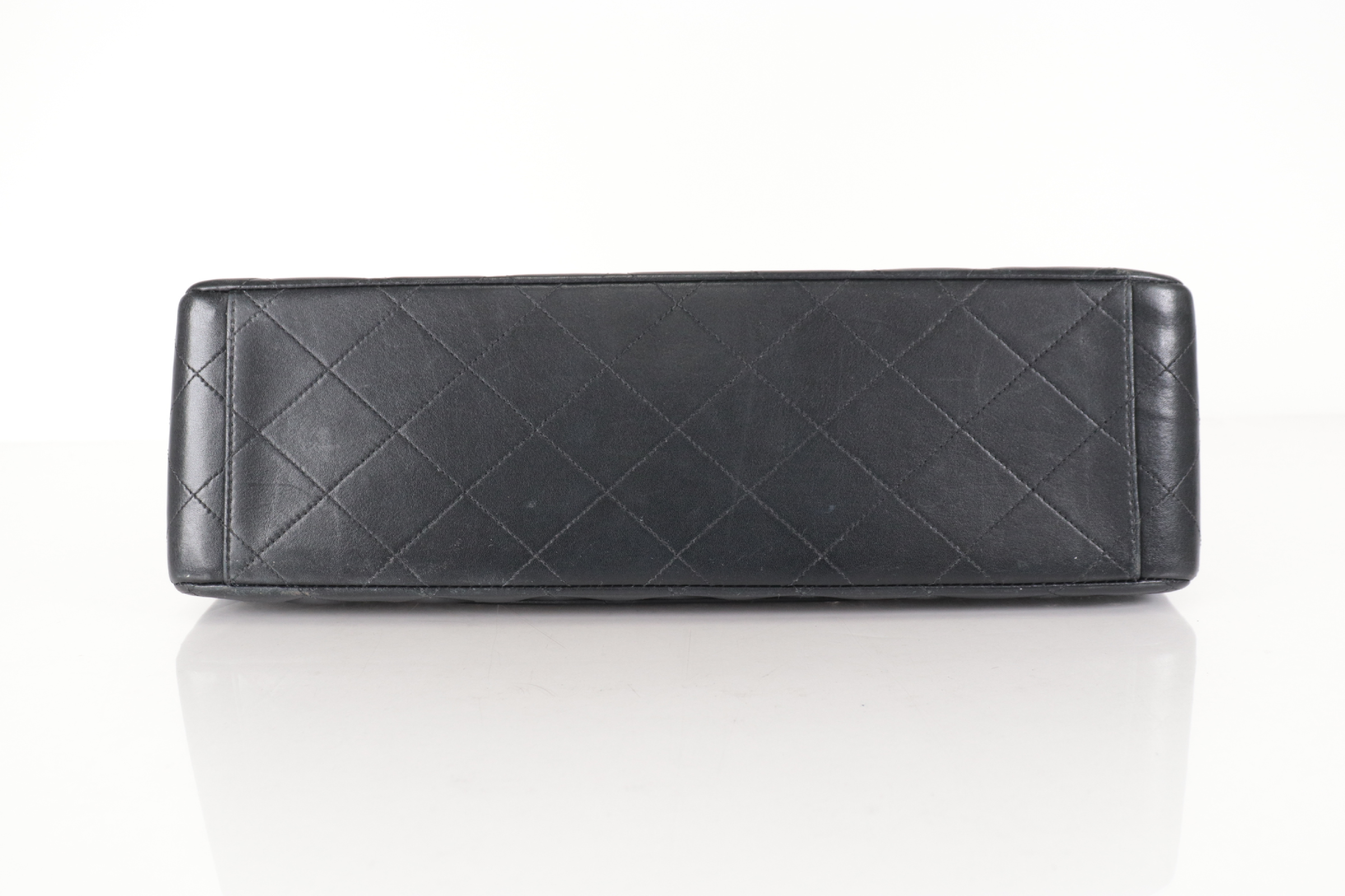 Matelassé Lambskin W30 Chain Shoulder Bag (No. 4) — view 8