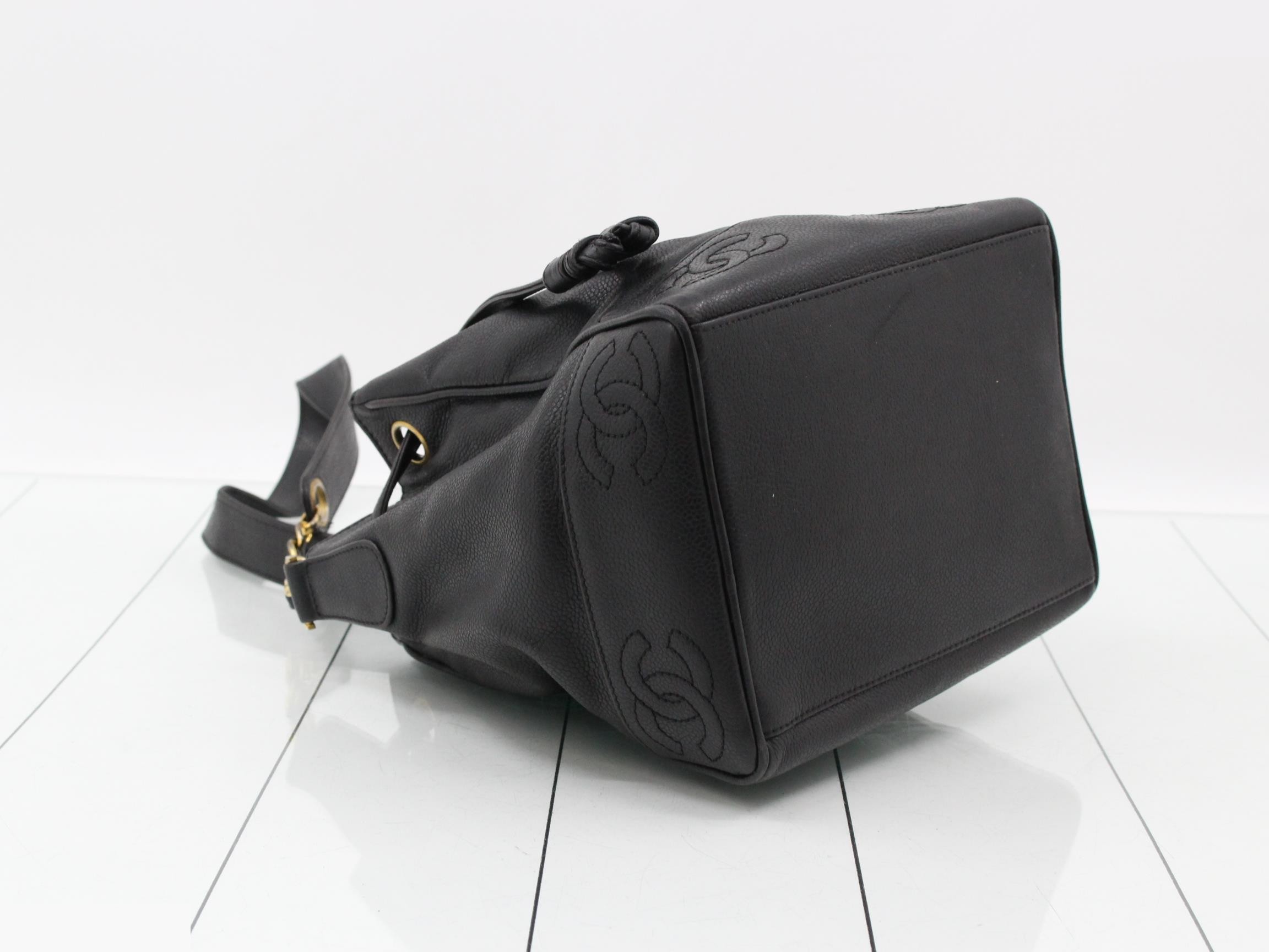Caviar skin shoulder bag — view 5