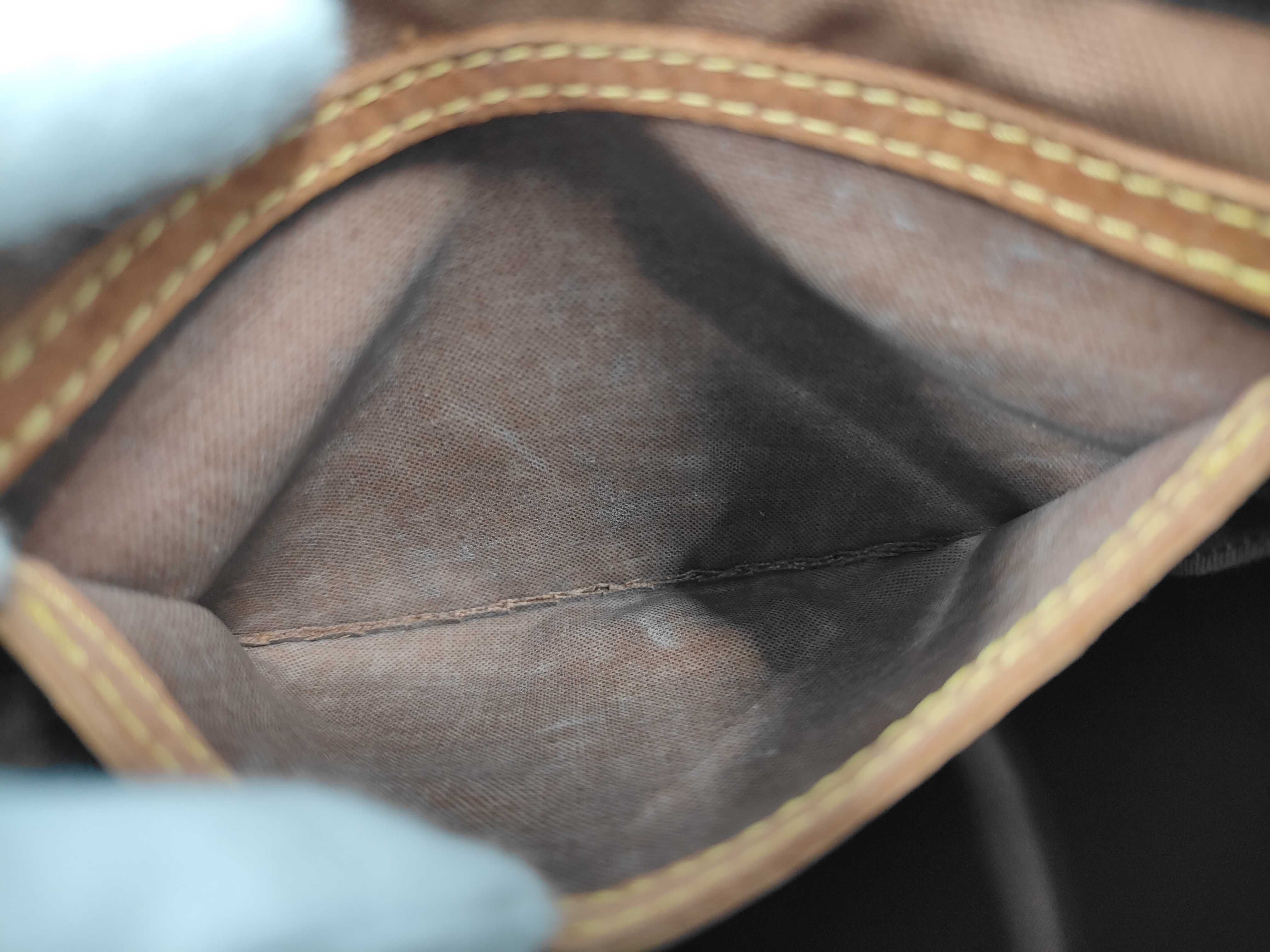 Speedy 30 / Monogram / M41526 / VI0933 Handbag — view 11