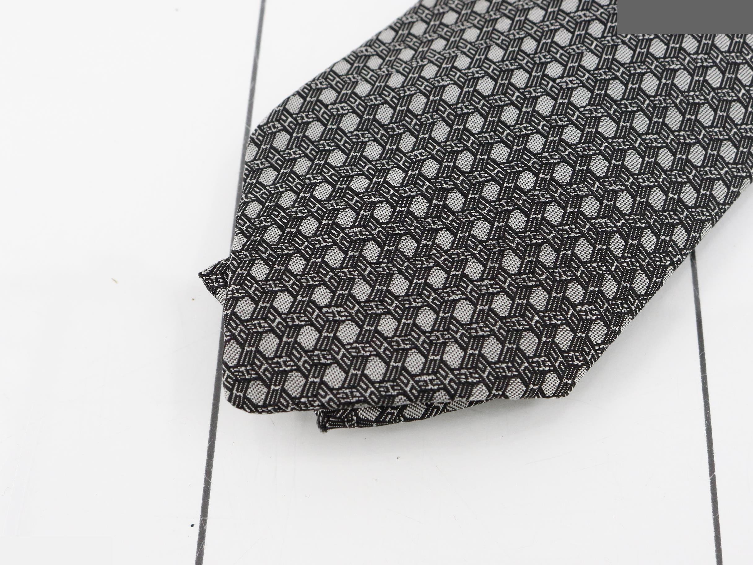 unused silk tie, with box and tags. — view 3