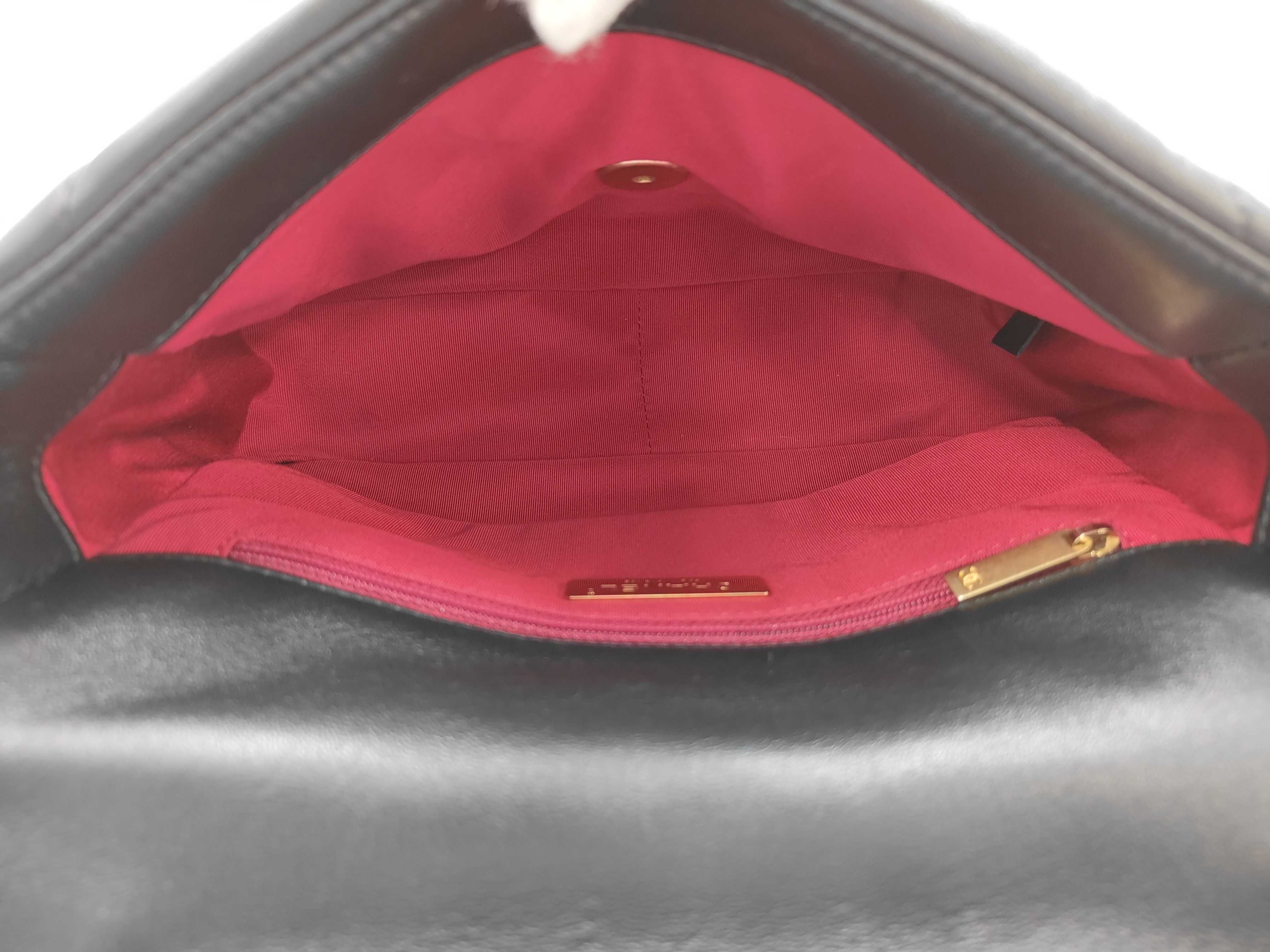 Matelassé 19 Bag Chain Shoulder Bag (Serial Number 30s) Card Shoulder Bag — view 11