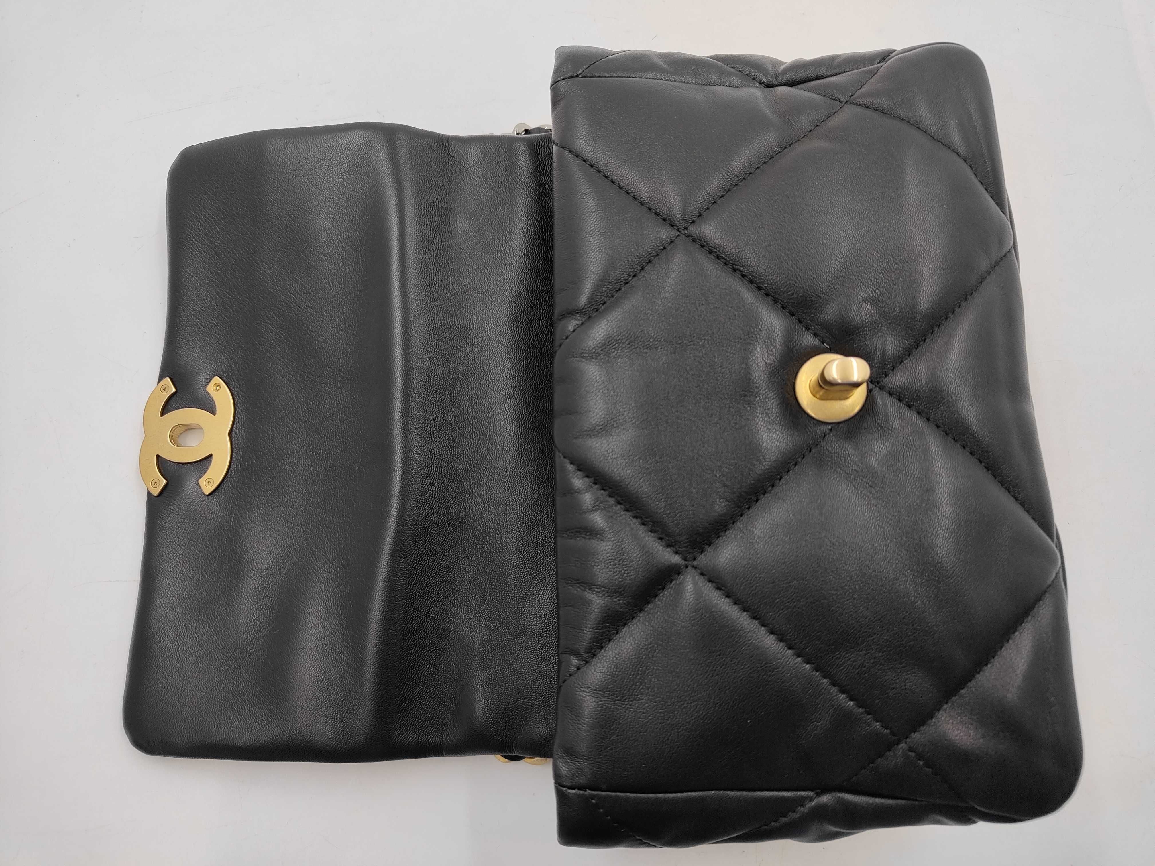 Matelassé 19 Bag Chain Shoulder Bag (Serial Number 30s) Card Shoulder Bag — view 7