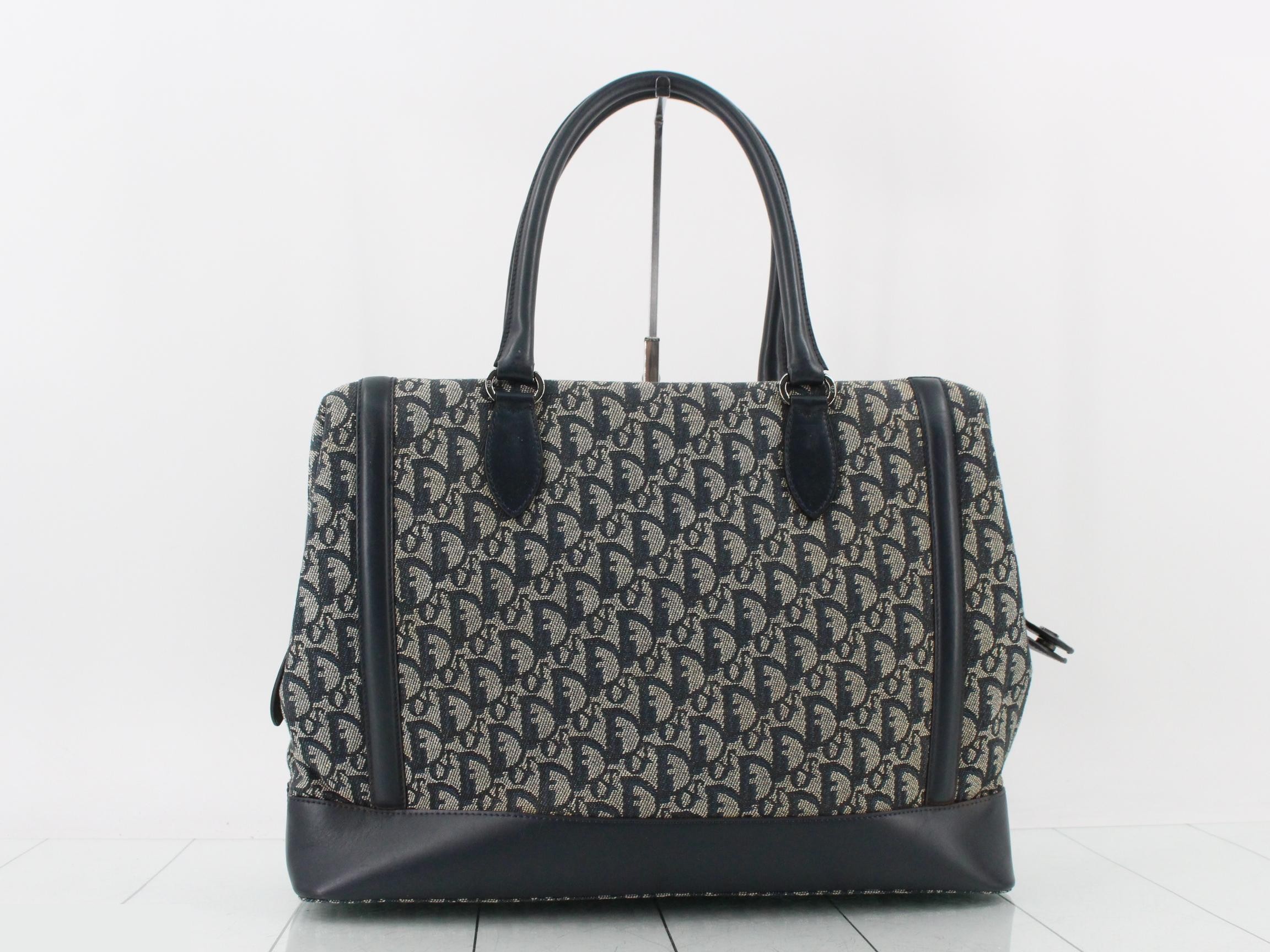 Other lines: Bags and Boston bags — view 2