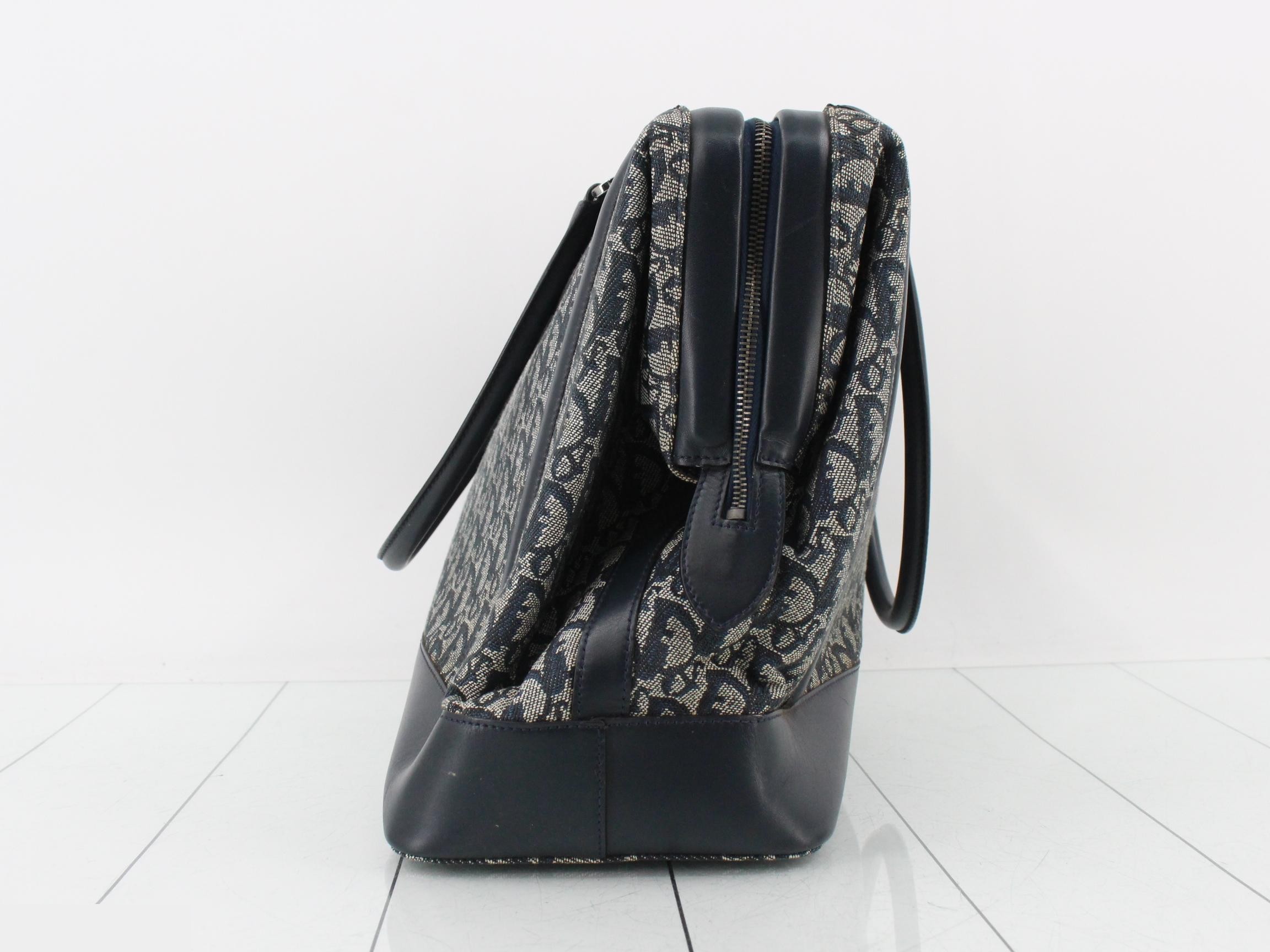 Other lines: Bags and Boston bags — view 3