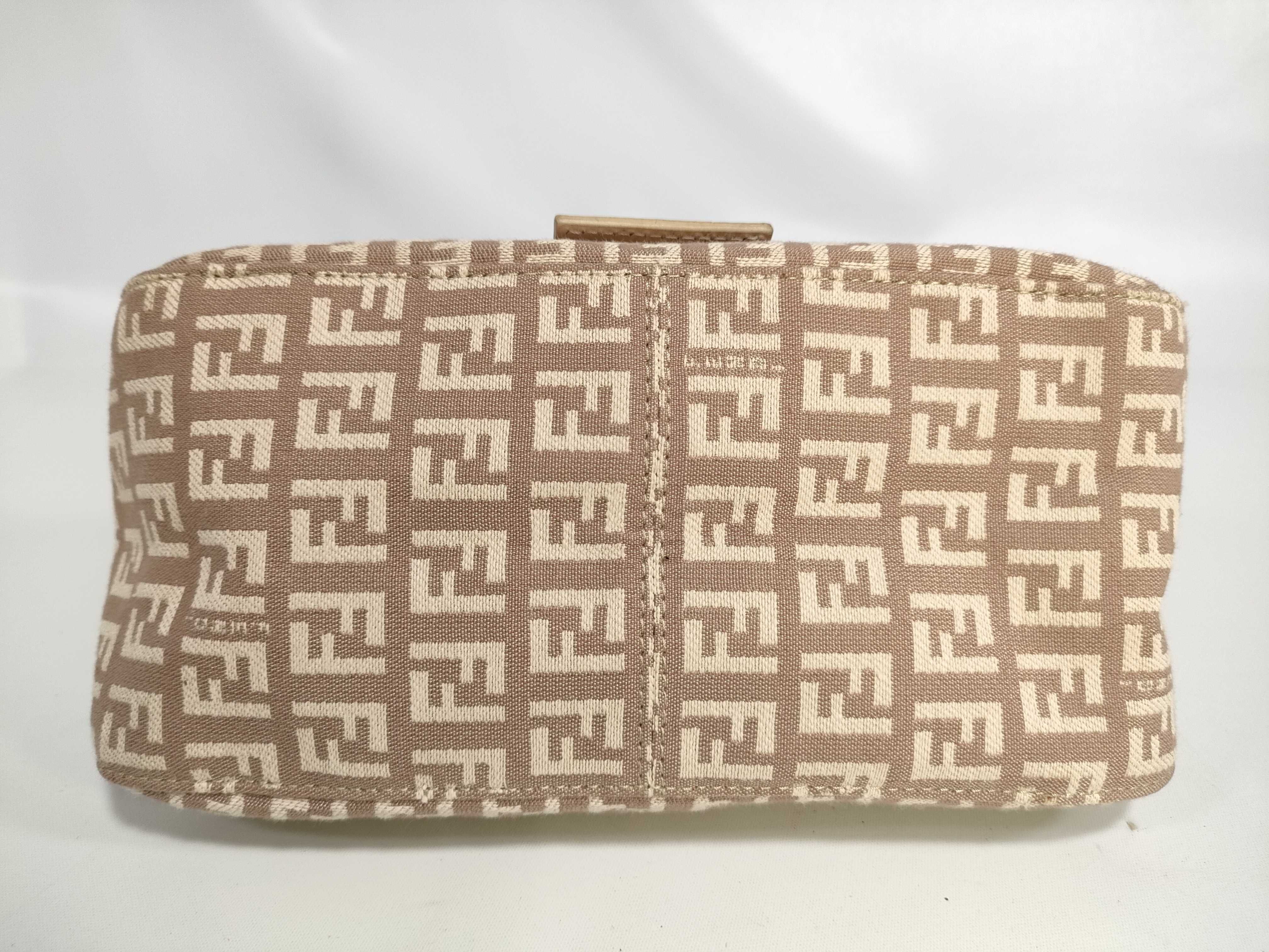 Mamma Bucket Handbag — view 7