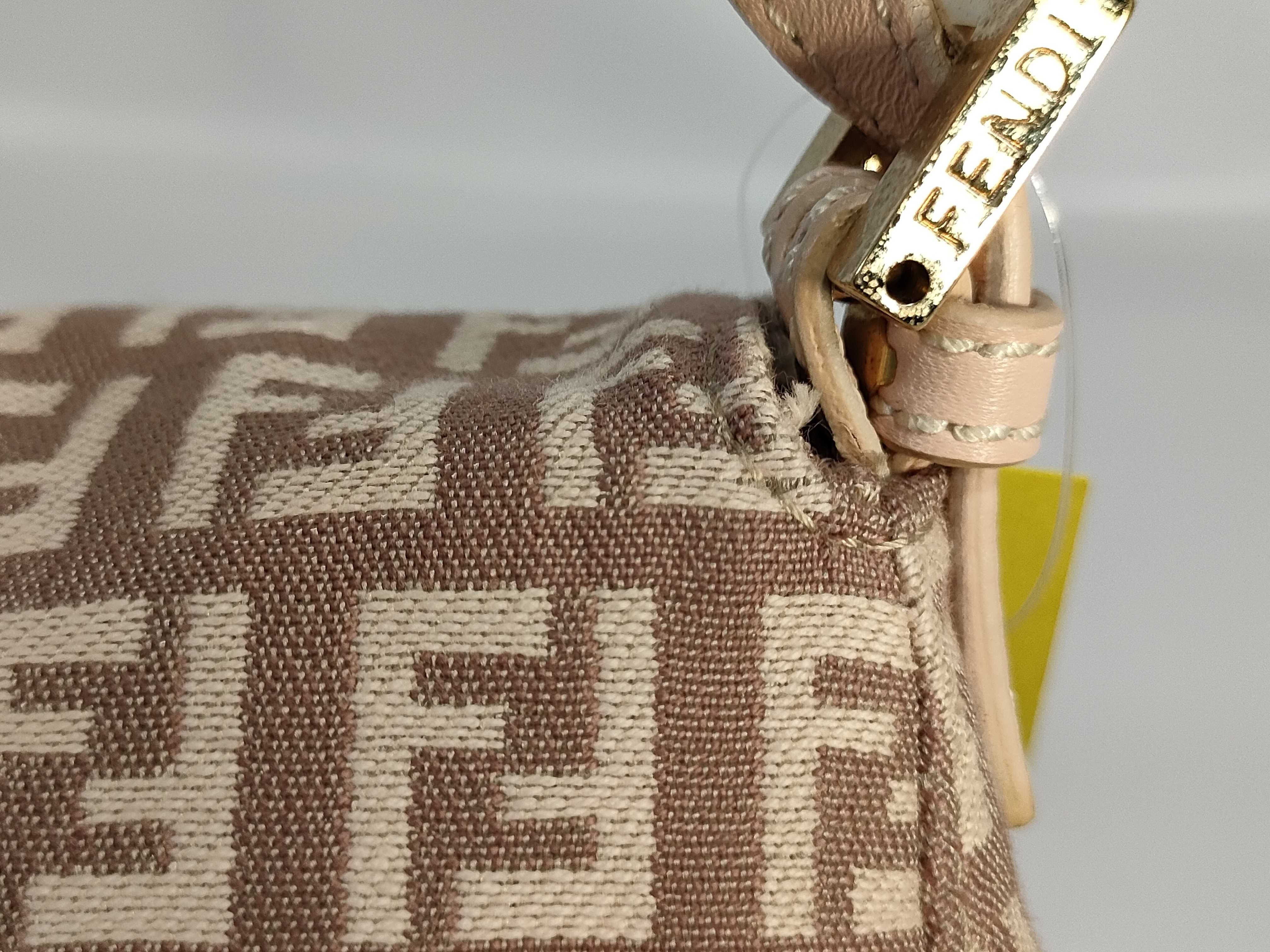 Mamma Bucket Handbag — view 9