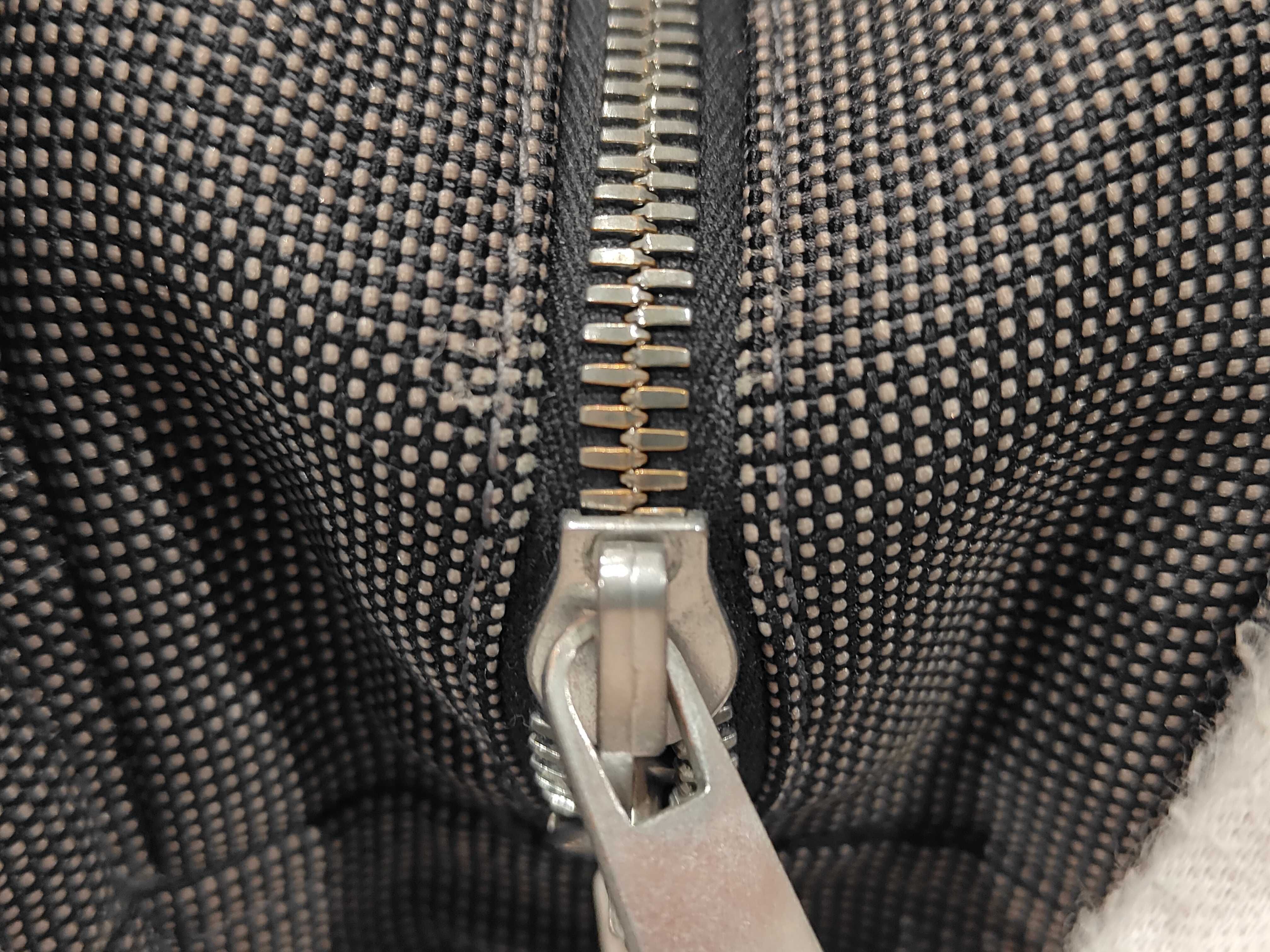 Herline MM Tote Bag — view 9