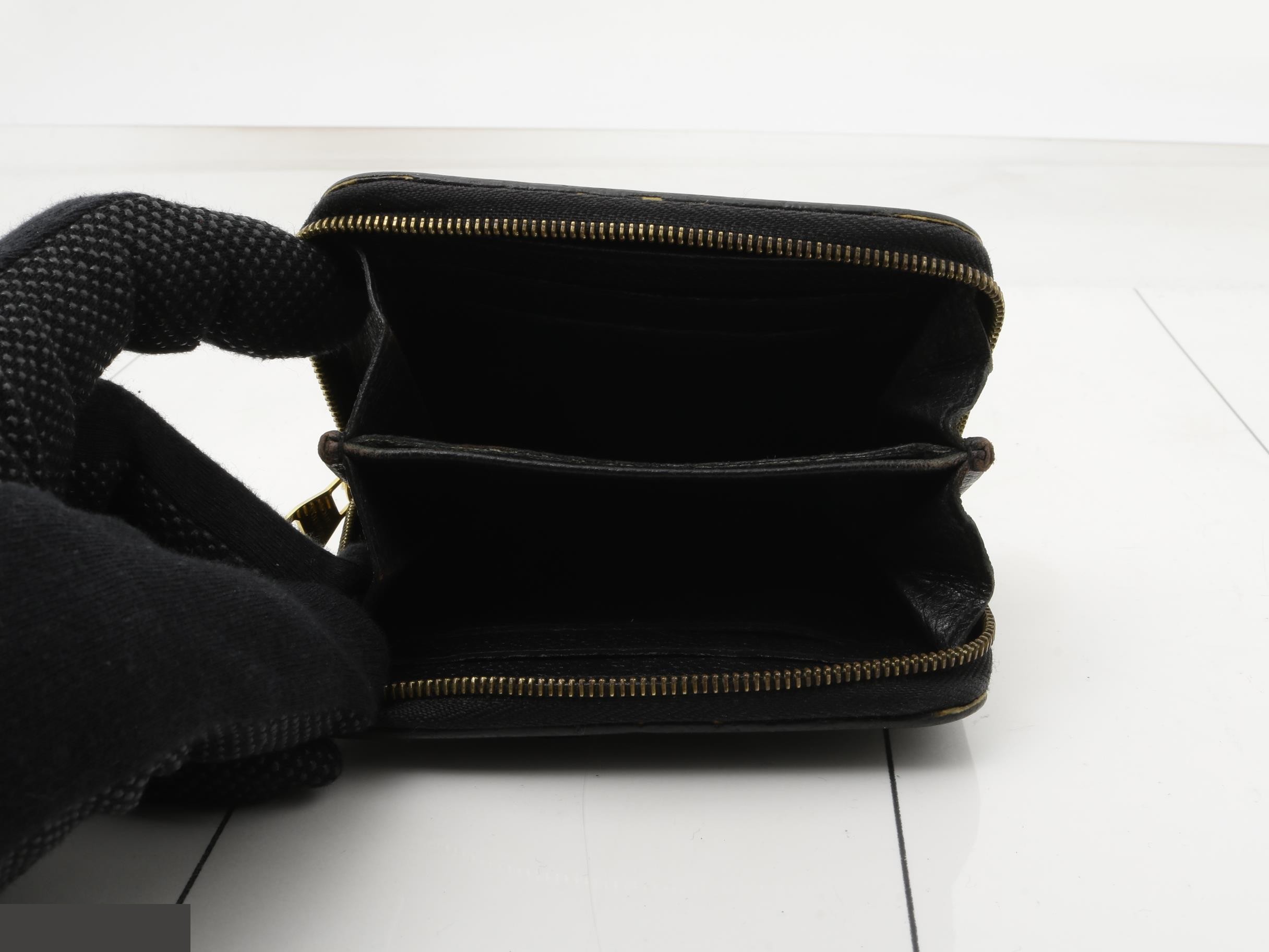 Coin case — view 4