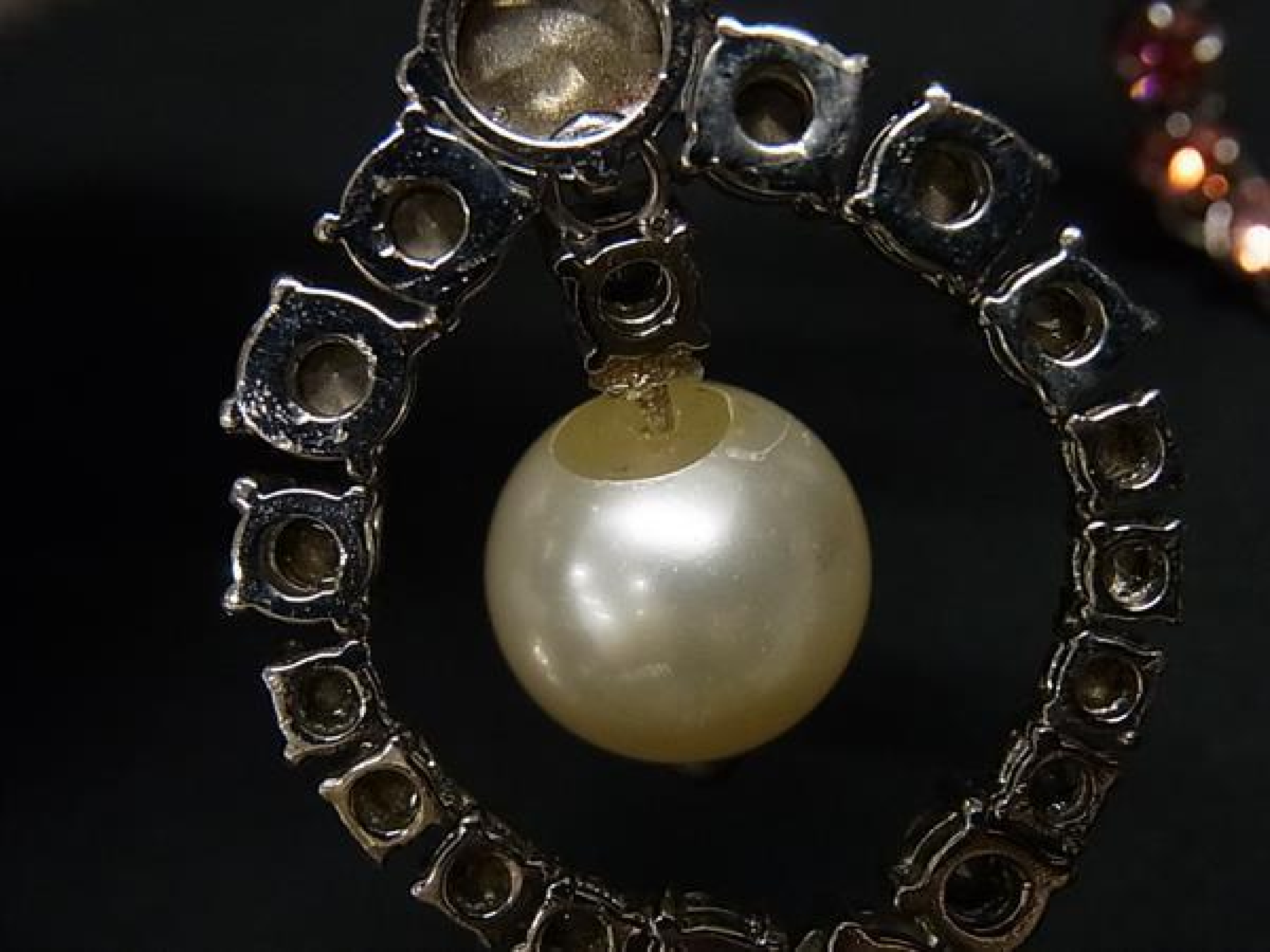 Miu Color Stone Pearl Necklace Pendant Accessory for Women, Red Tone, HF0149 Necklace — view 5