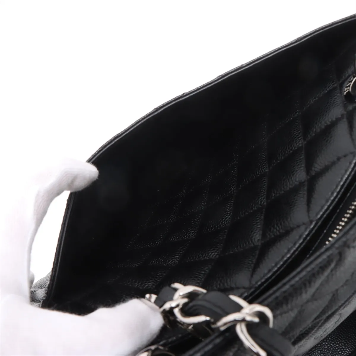 GST caviar skin chain tote bag black silver hardware 15646739 15th series — view 12