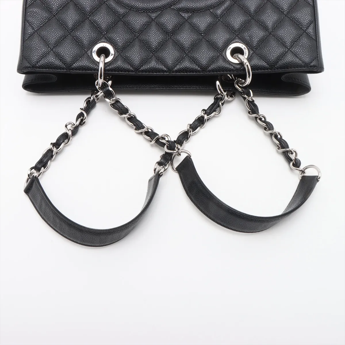 GST caviar skin chain tote bag black silver hardware 15646739 15th series — view 5
