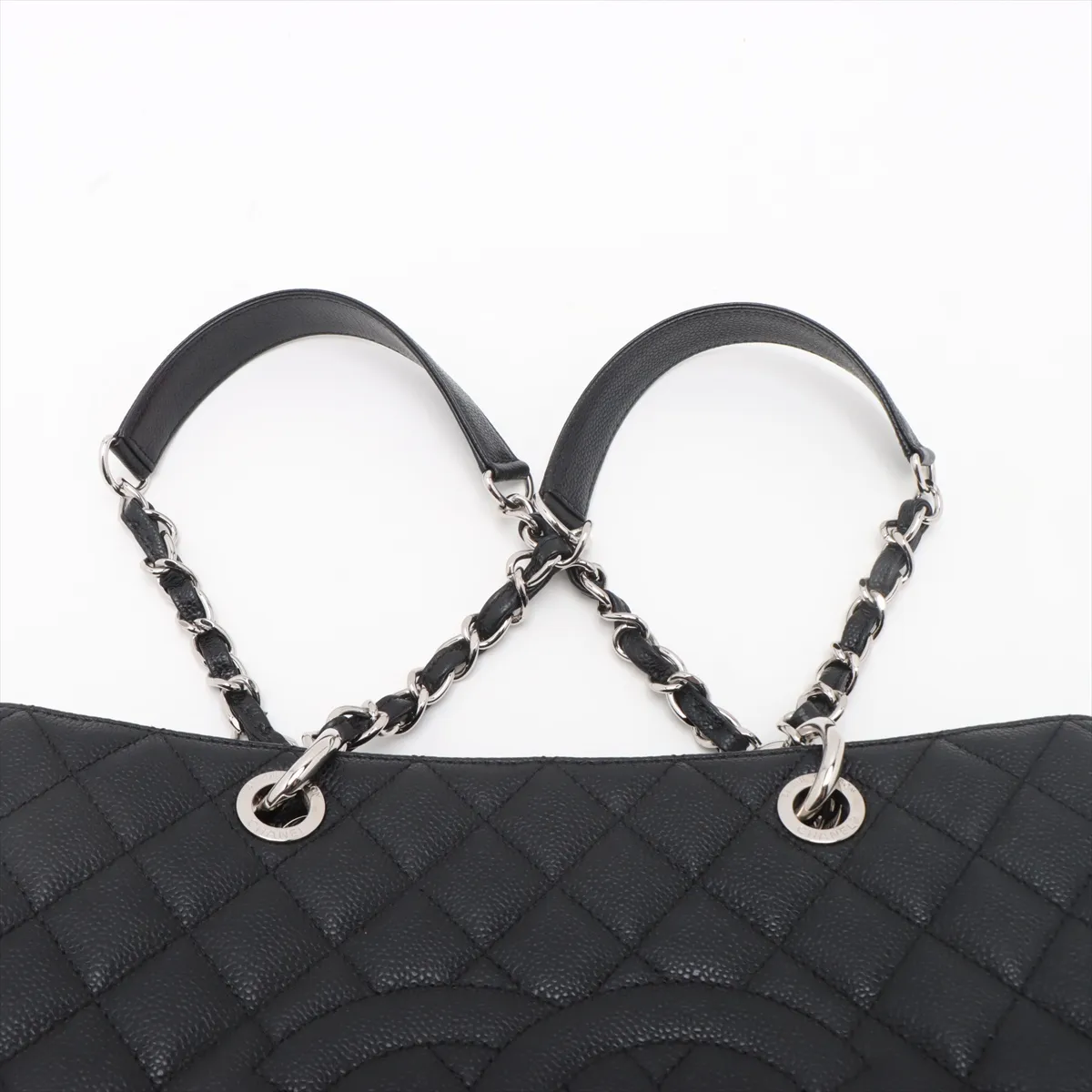 GST caviar skin chain tote bag black silver hardware 15646739 15th series — view 6