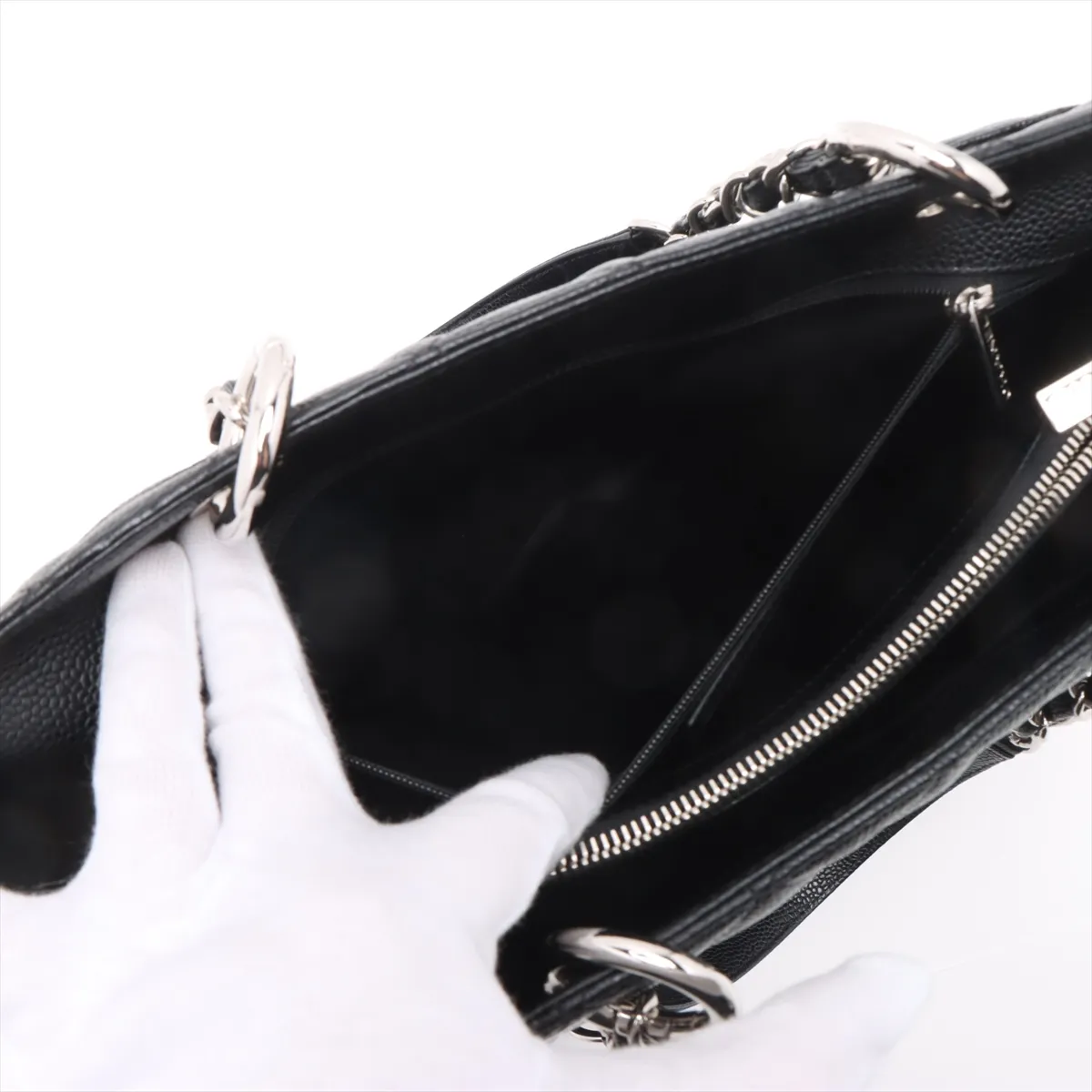GST caviar skin chain tote bag black silver hardware 15646739 15th series — view 8
