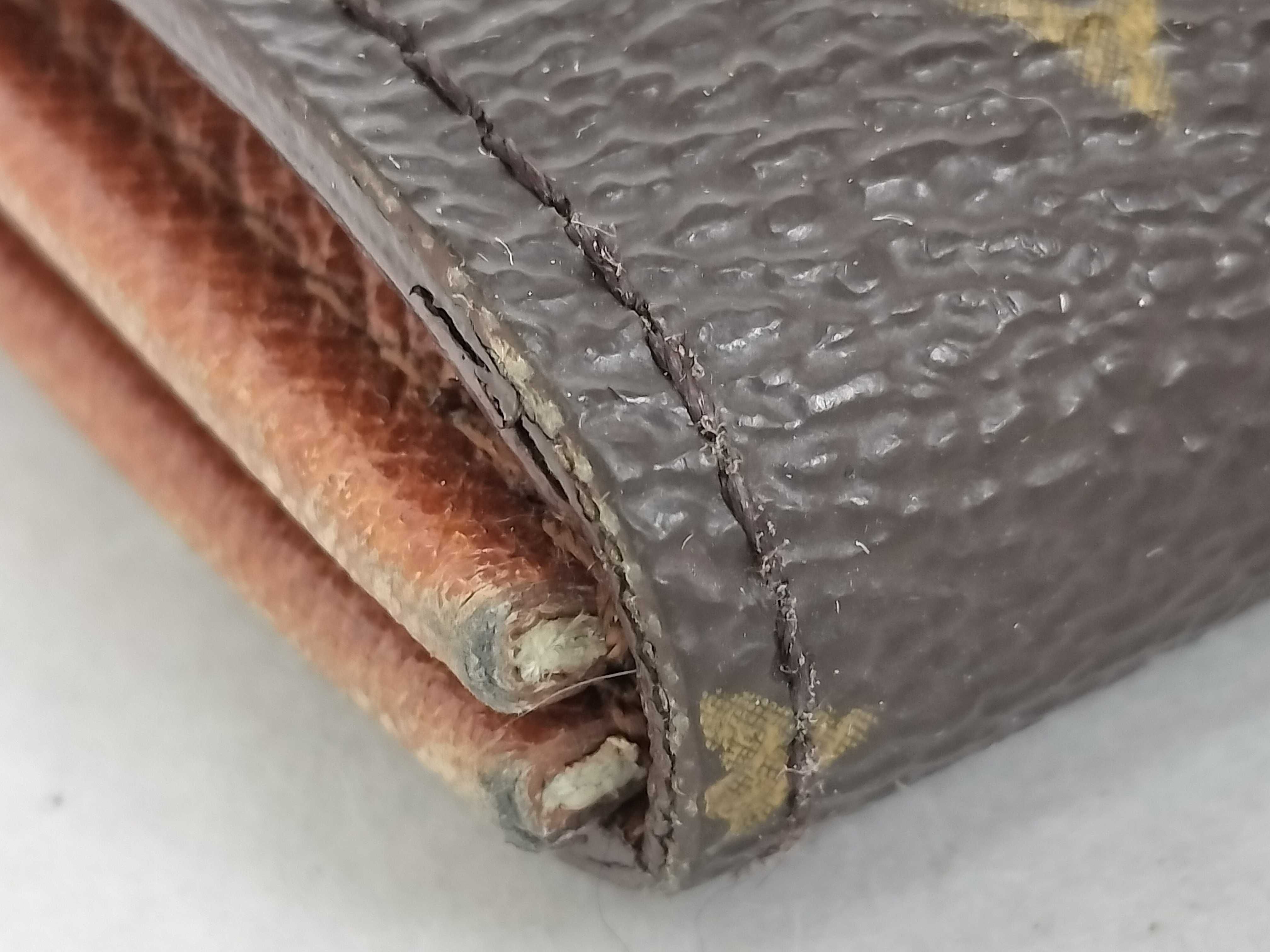 Monogram Portefeuille Sarah Wallet — view 4