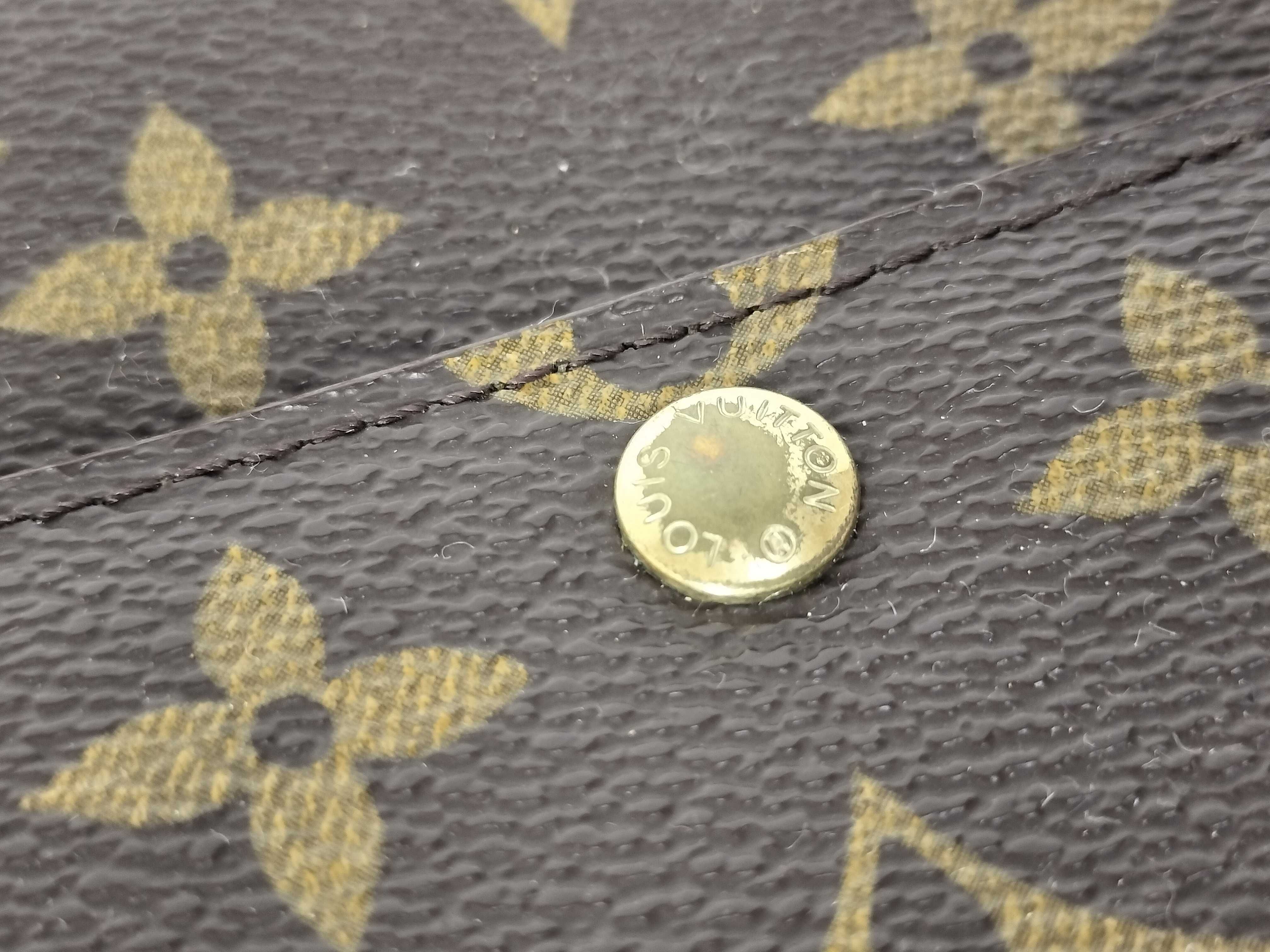 Monogram Portefeuille Sarah Wallet — view 7