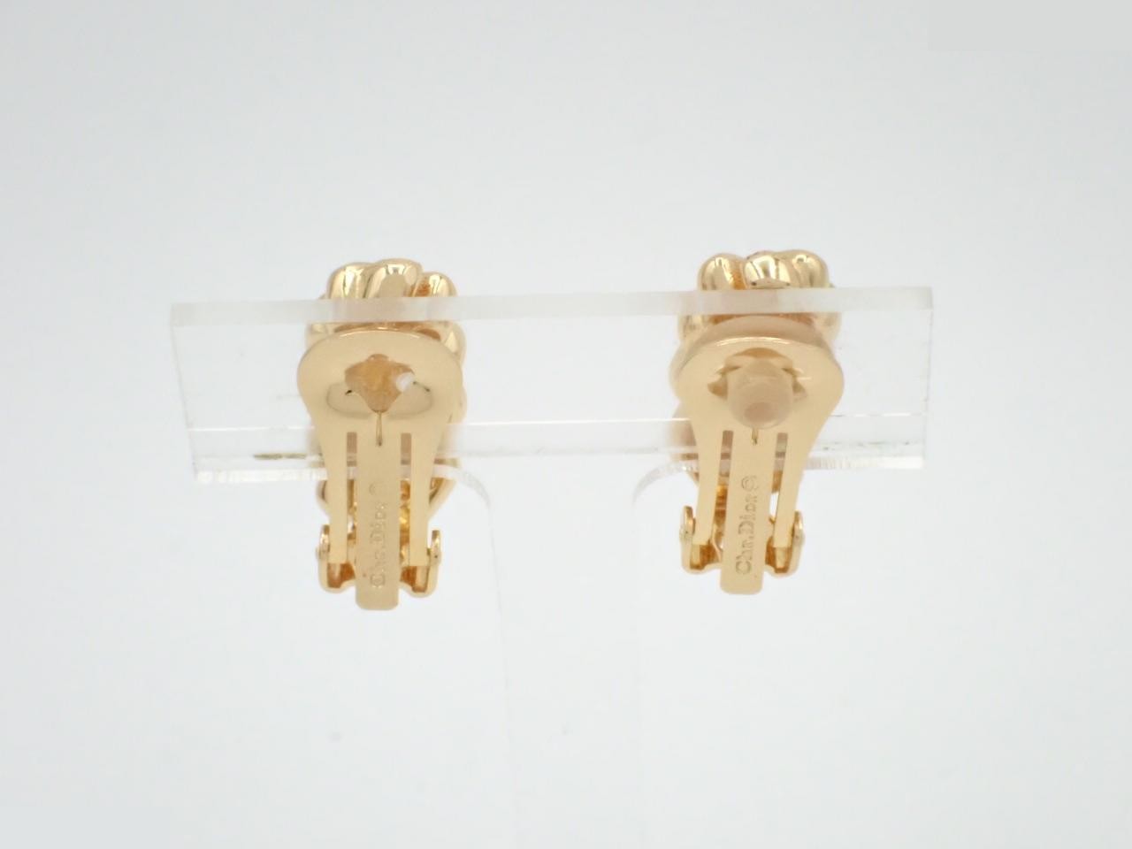 Other lines: Precious metals and earrings — view 2