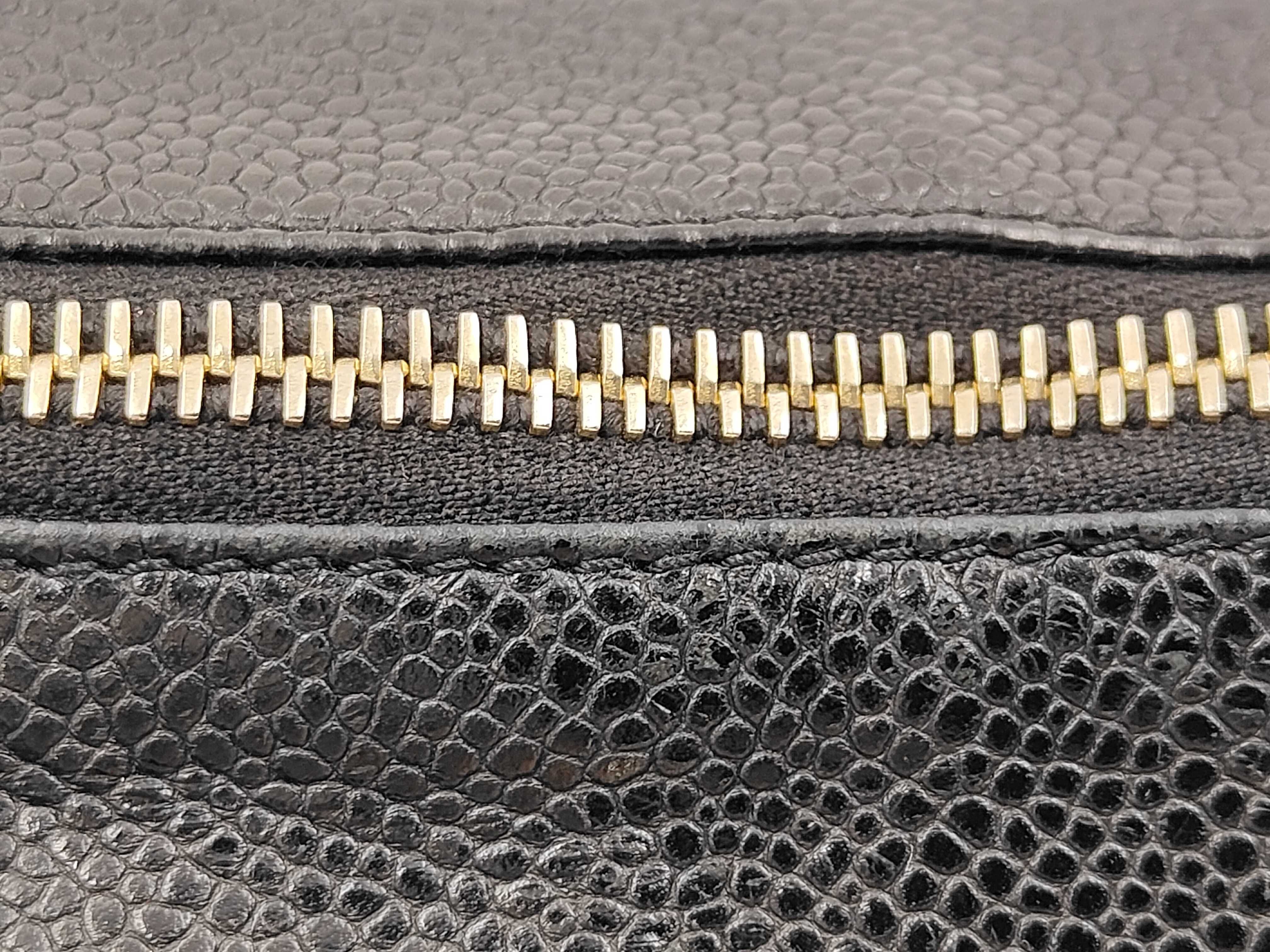 Caviar Skin Chain Shoulder Bag with Coco Mark Sticker — view 6