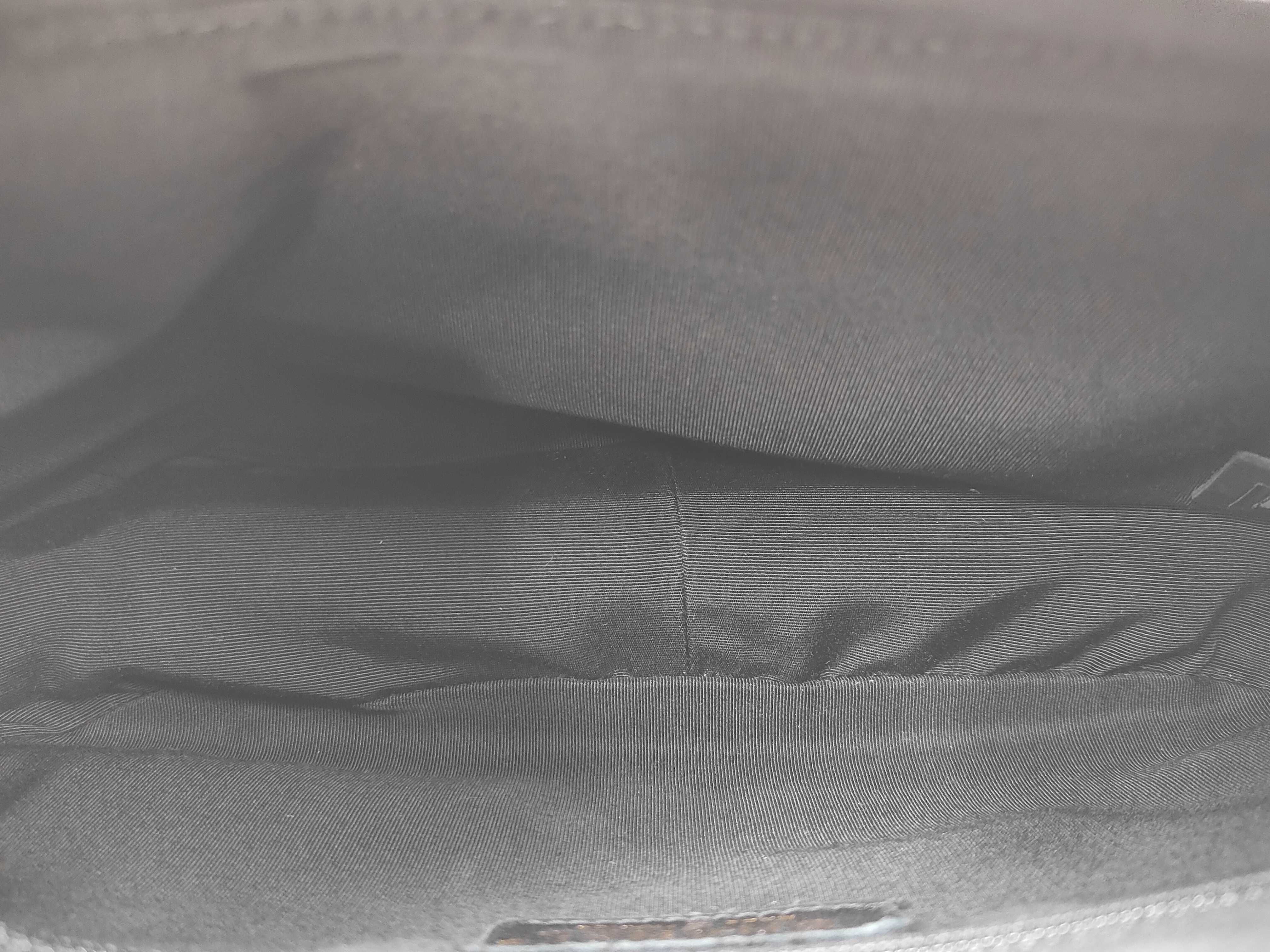 Caviar Skin Chain Shoulder Bag with Coco Mark Sticker — view 10