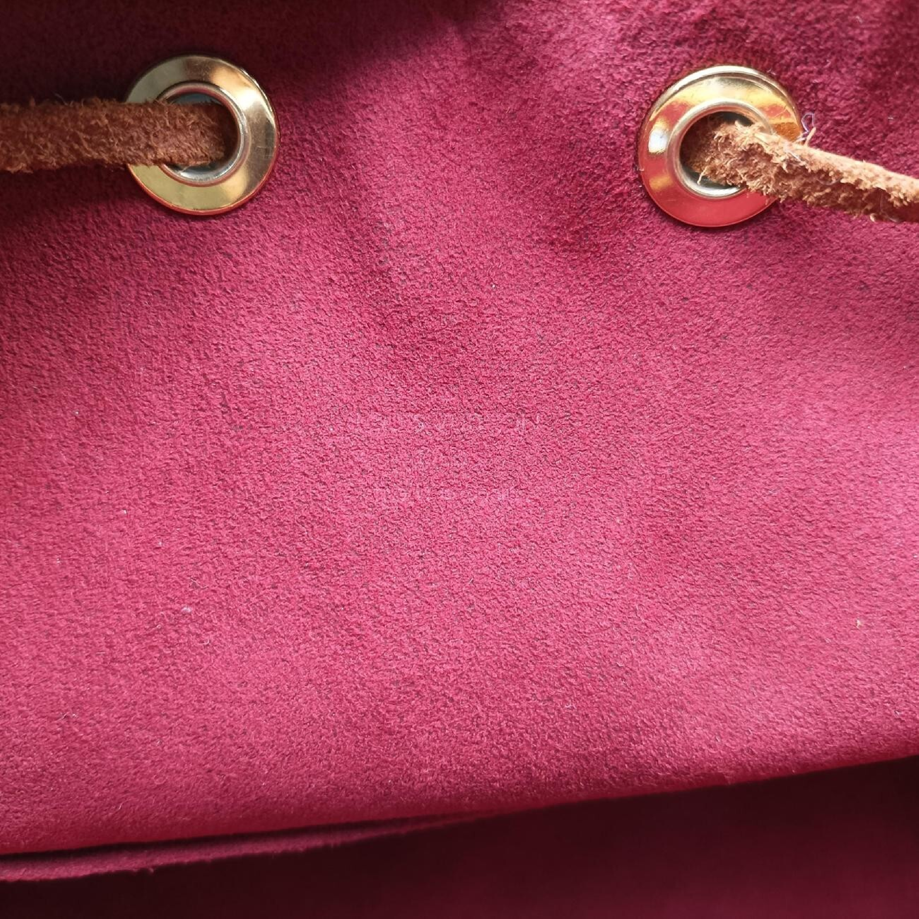 Petit Noé Blanc Monogram Multicolor M42229 CA4410 Shoulder Bag — view 7