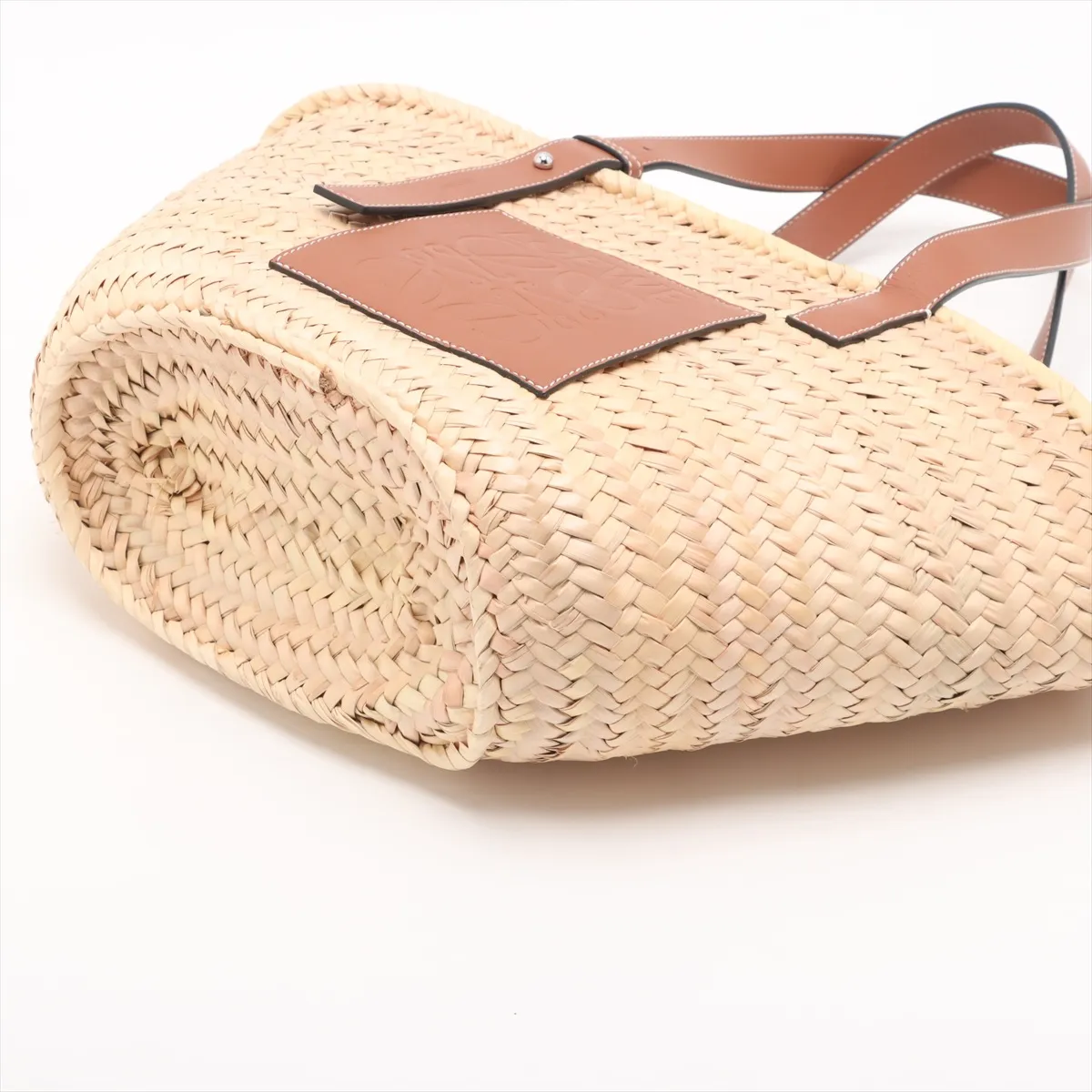 Basket Medium Raffia x Leather Basket Bag Beige x Brown — view 3