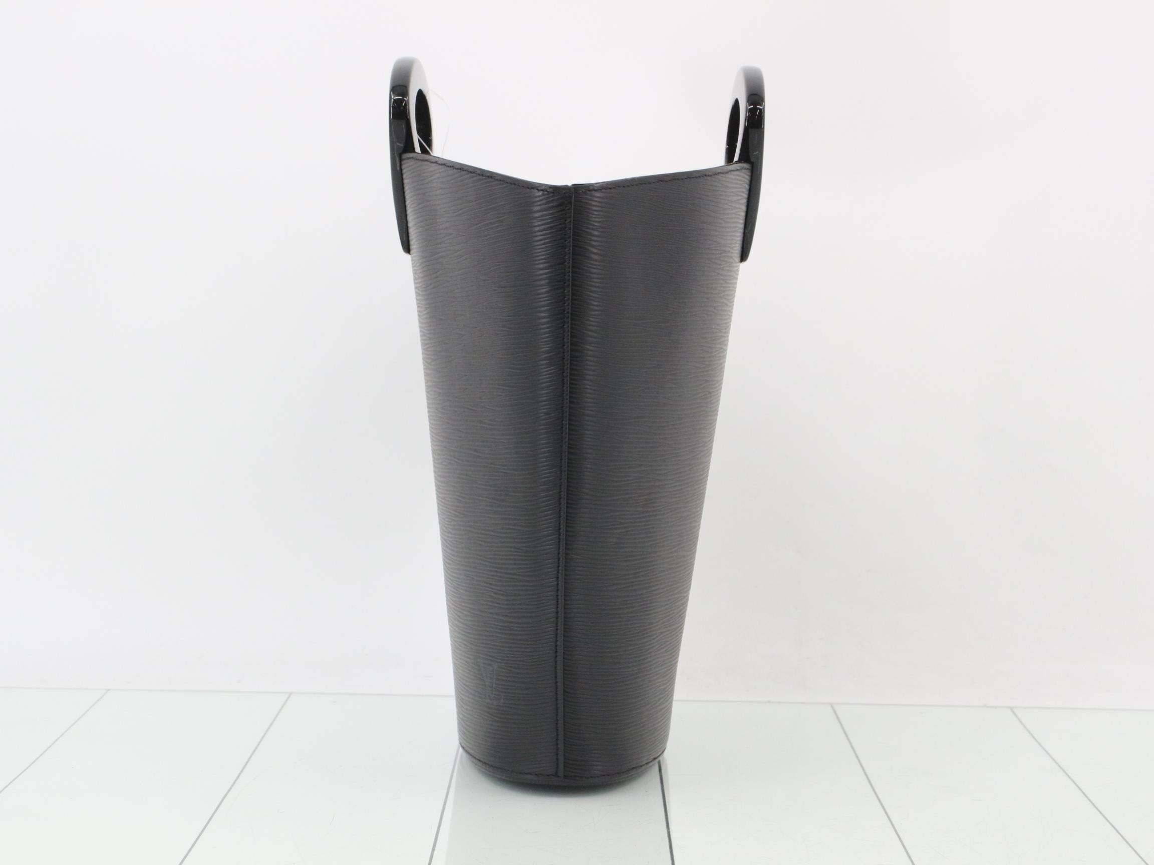 Noctamble Noir — view 3
