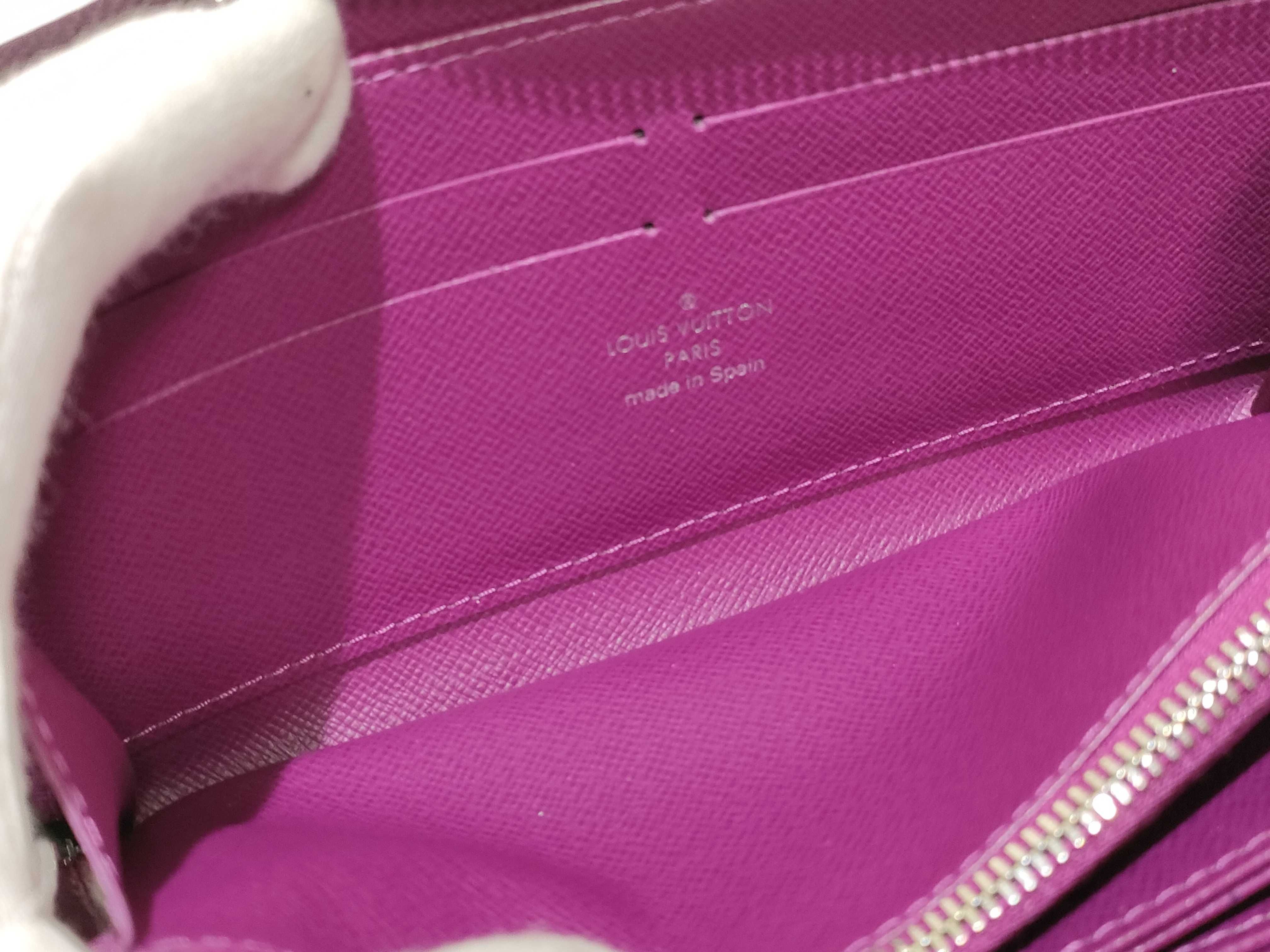 Epi Zippy Wallet Long Wallet Cassis M60434 CA2029 Wallet — view 12