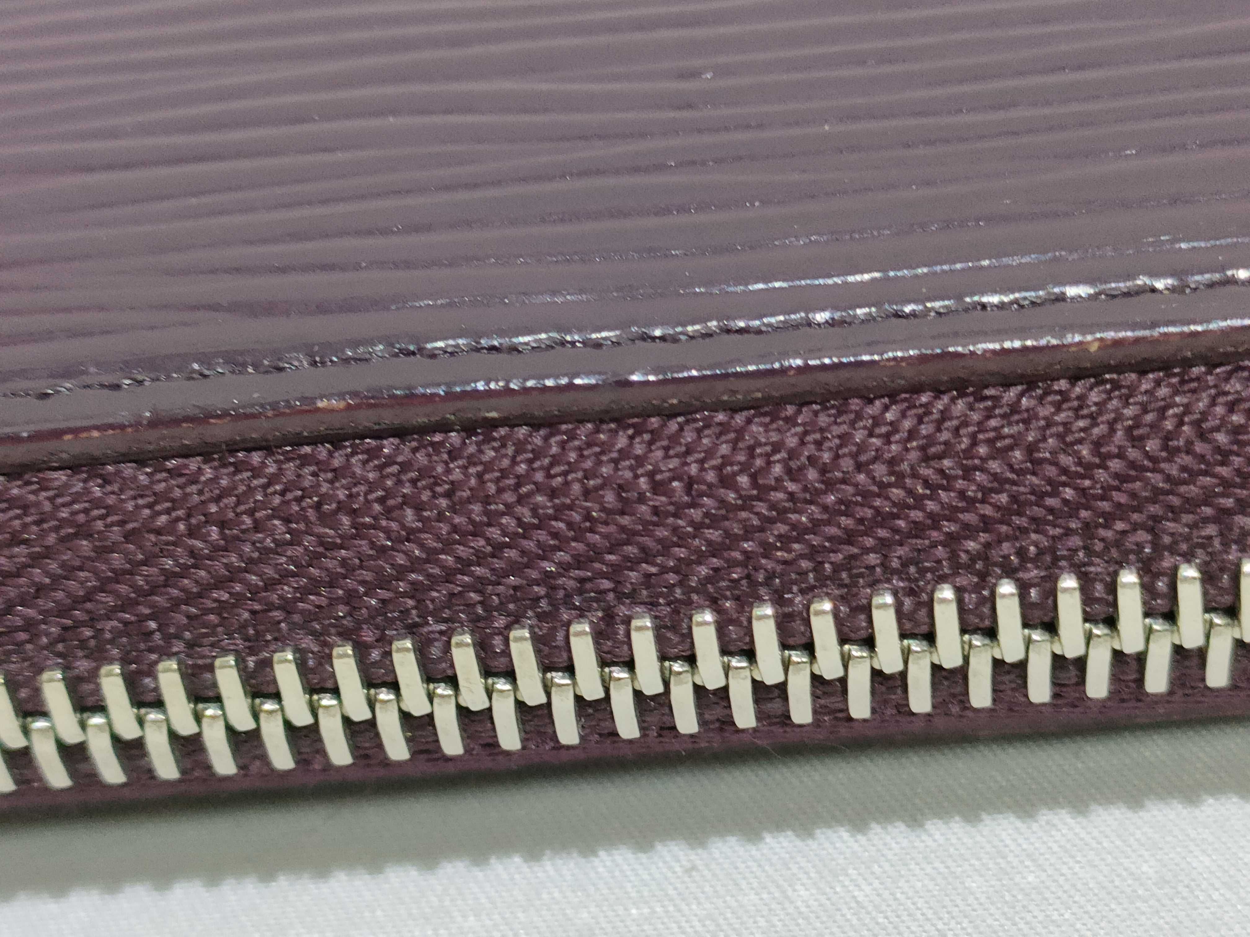 Epi Zippy Wallet Long Wallet Cassis M60434 CA2029 Wallet — view 8