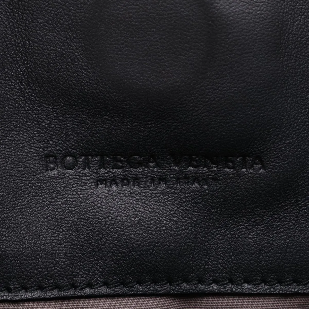 Intrecciato Leather 2-Way Handbag, Black — view 11