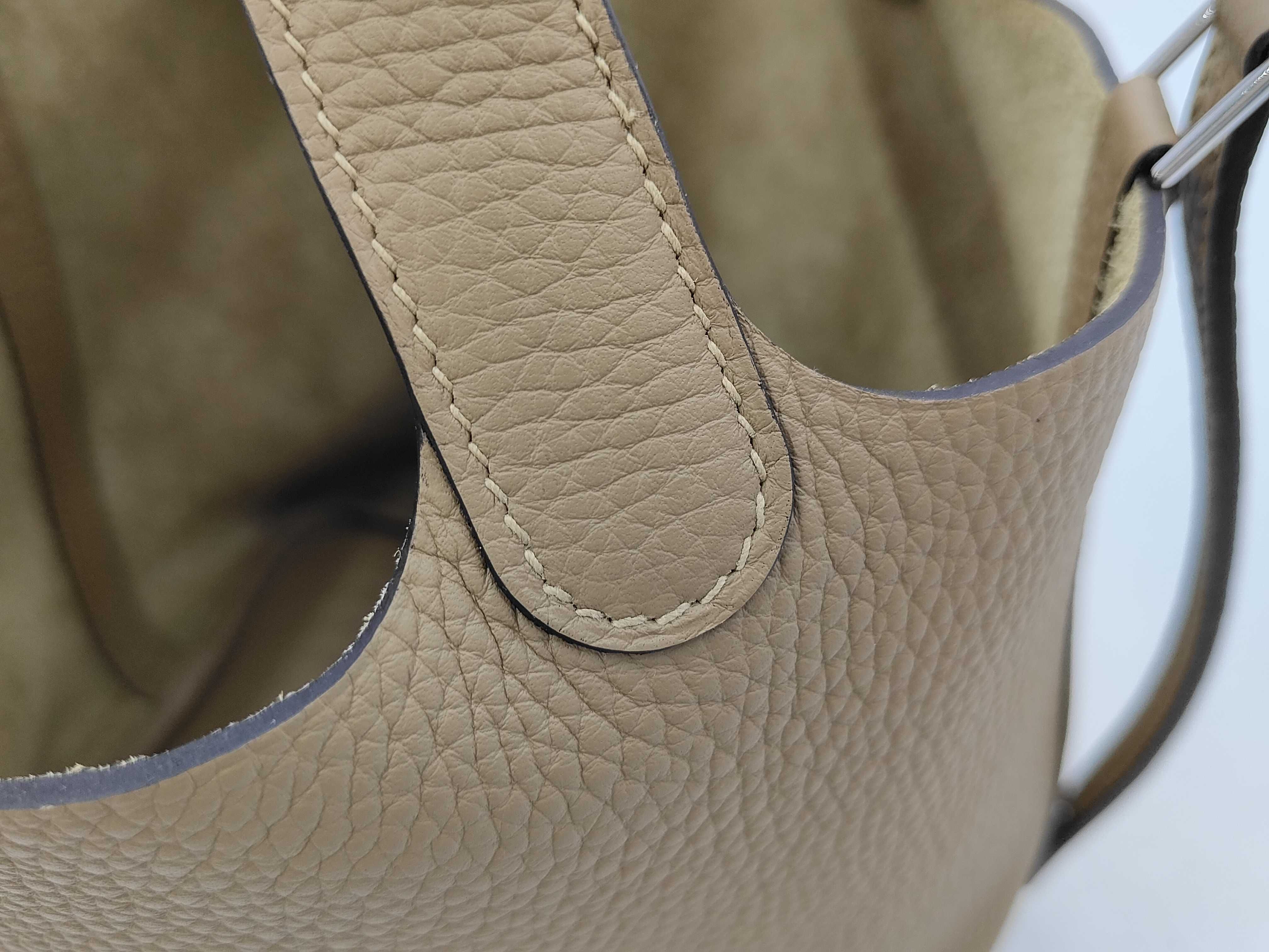 Picotin Lock 18 Dune Taurillon Clemence Silver Hardware G Stamp Handbag — view 9