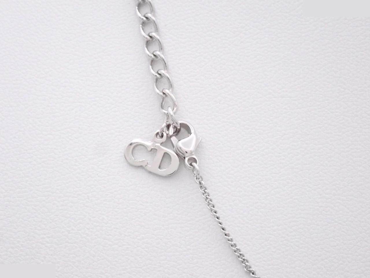 Silver chain, approximately 44 cm — view 2