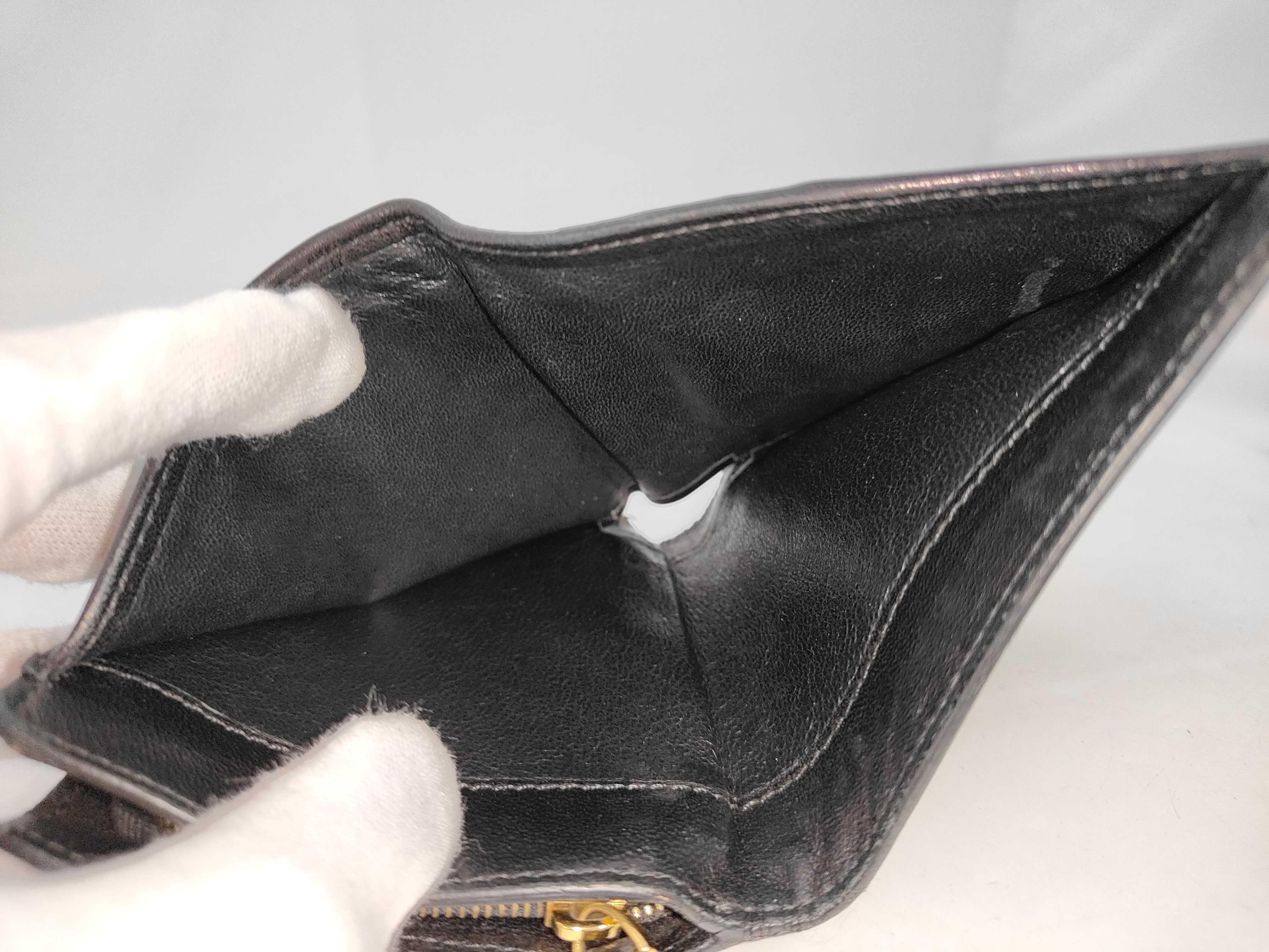 Folding Wallet Intrecciato Leather Black Wallet — view 7