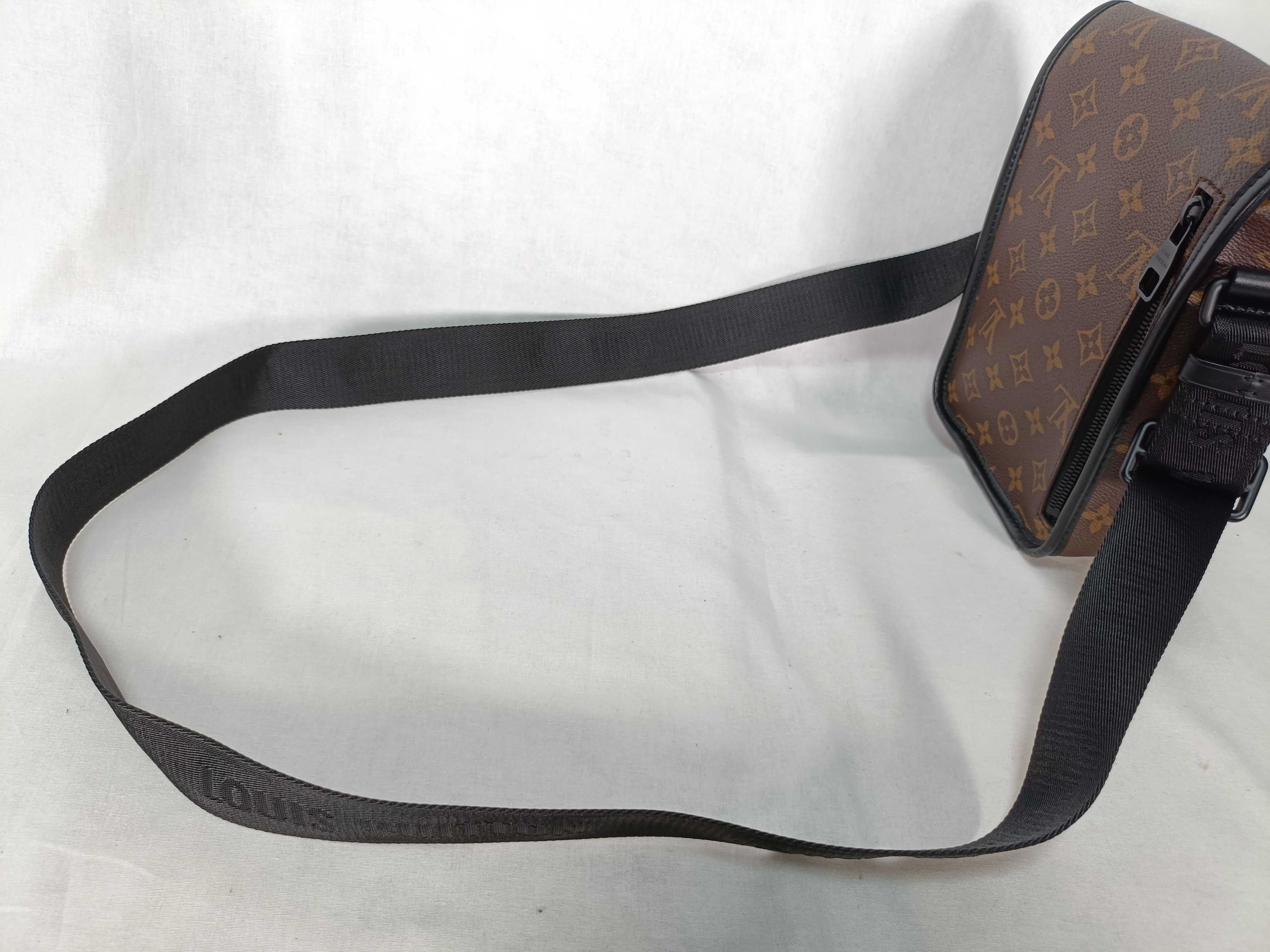 Monogram Macassar Archie Messenger M46442 Shoulder Bag — view 9