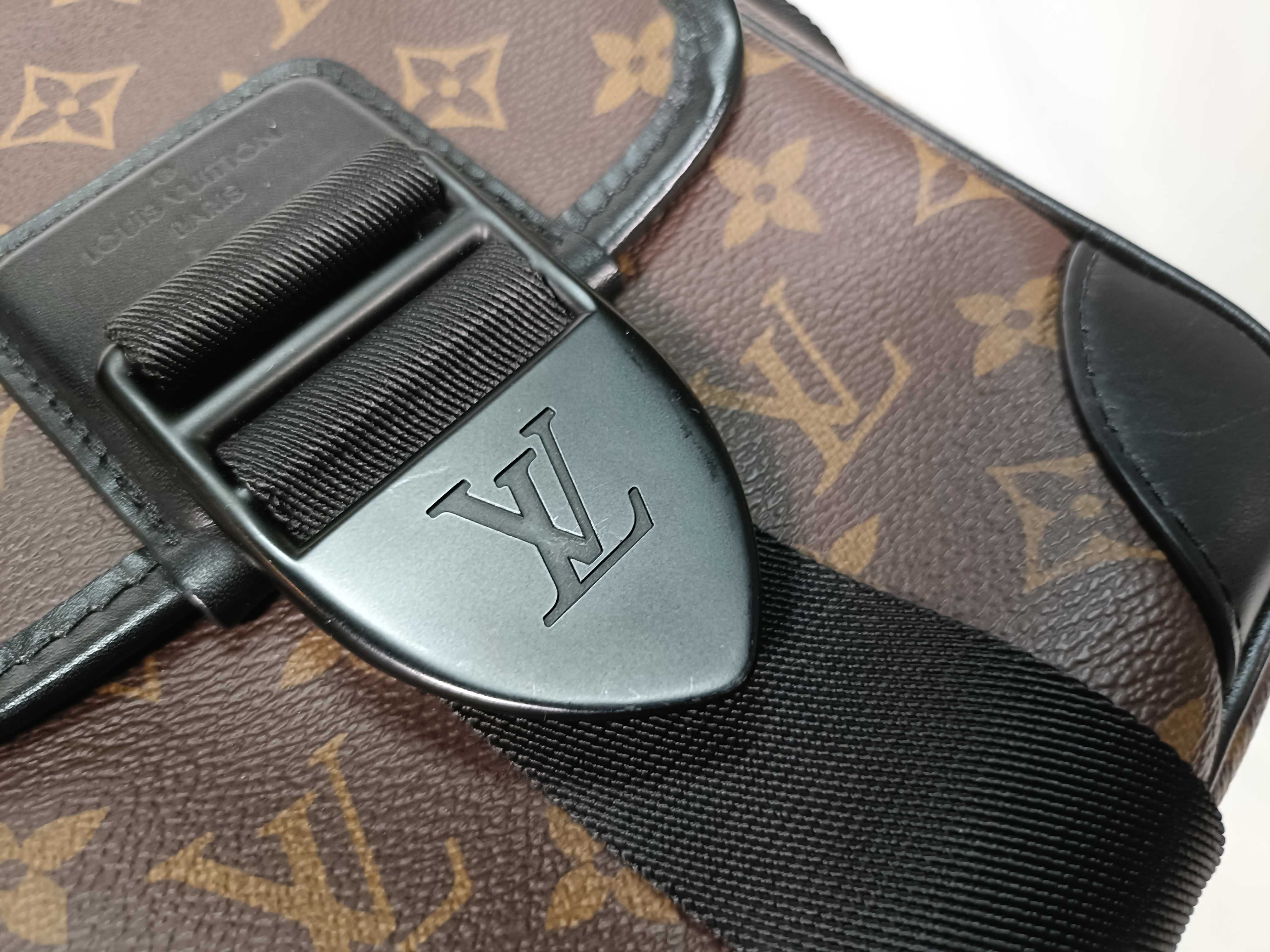 Monogram Macassar Archie Messenger M46442 Shoulder Bag — view 10