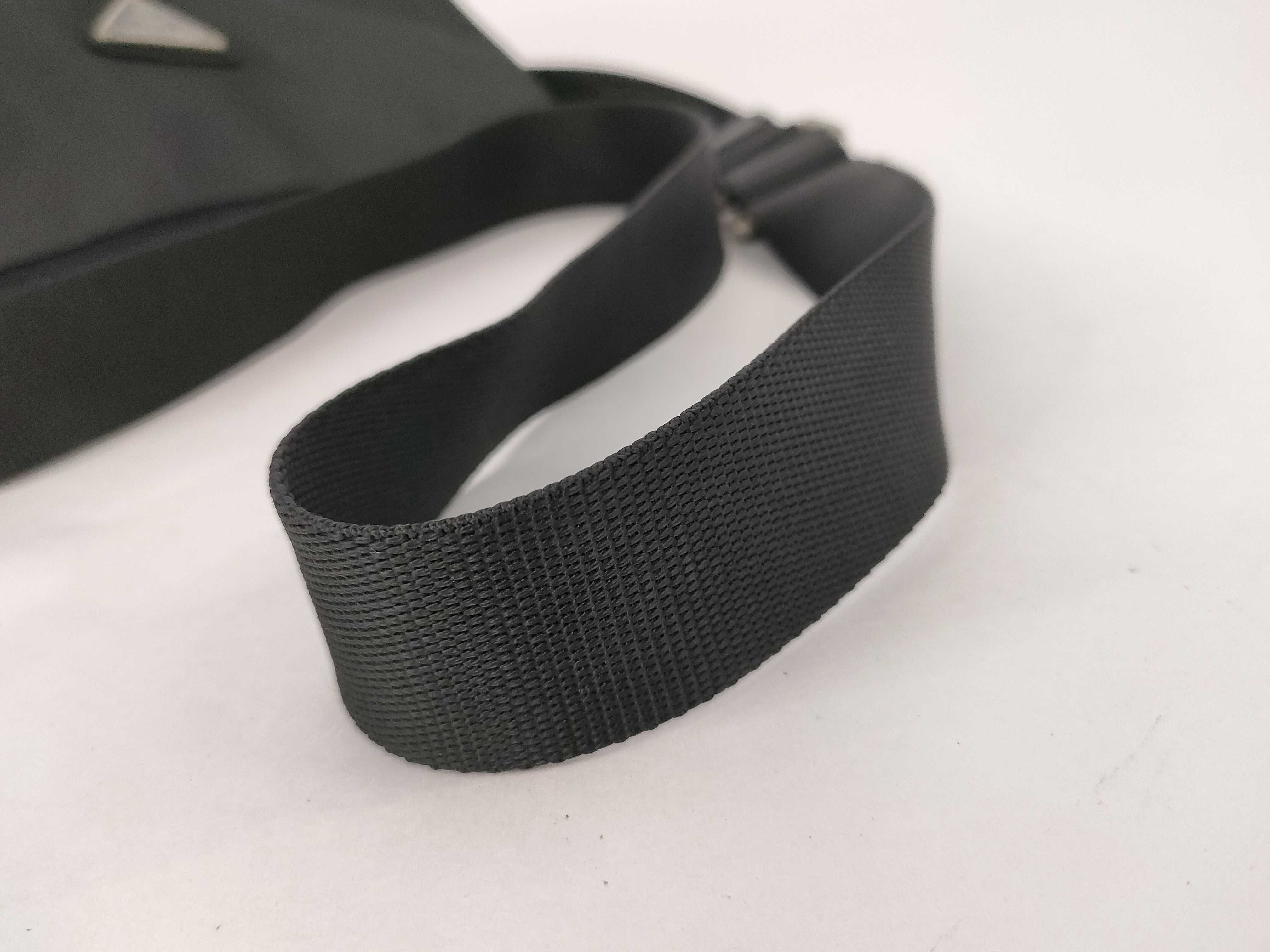 Nylon Prada Shoulder Bag Messenger Nylon Triangle Logo Shoulder Bag — view 4