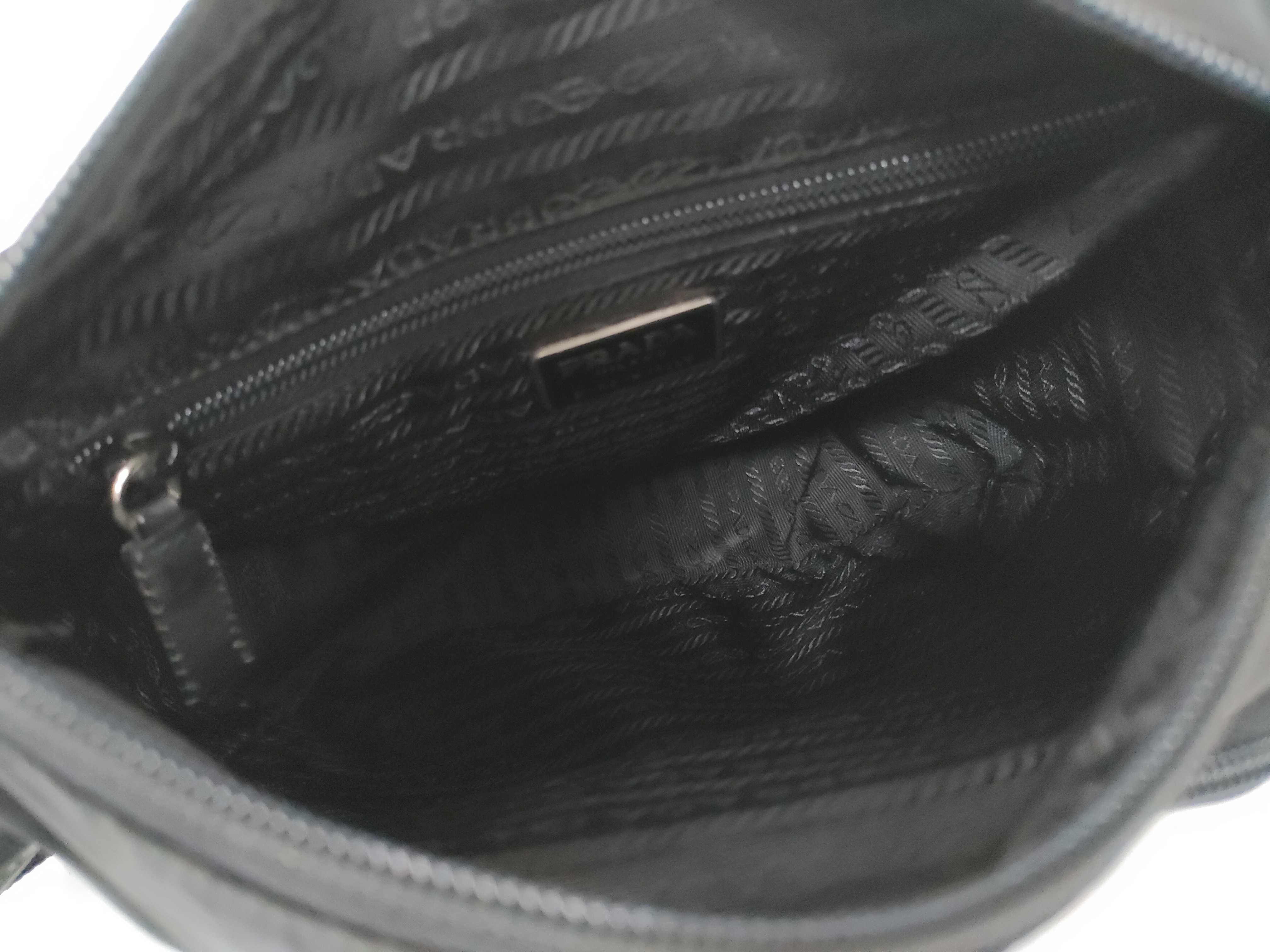 Nylon Prada Shoulder Bag Messenger Nylon Triangle Logo Shoulder Bag — view 9