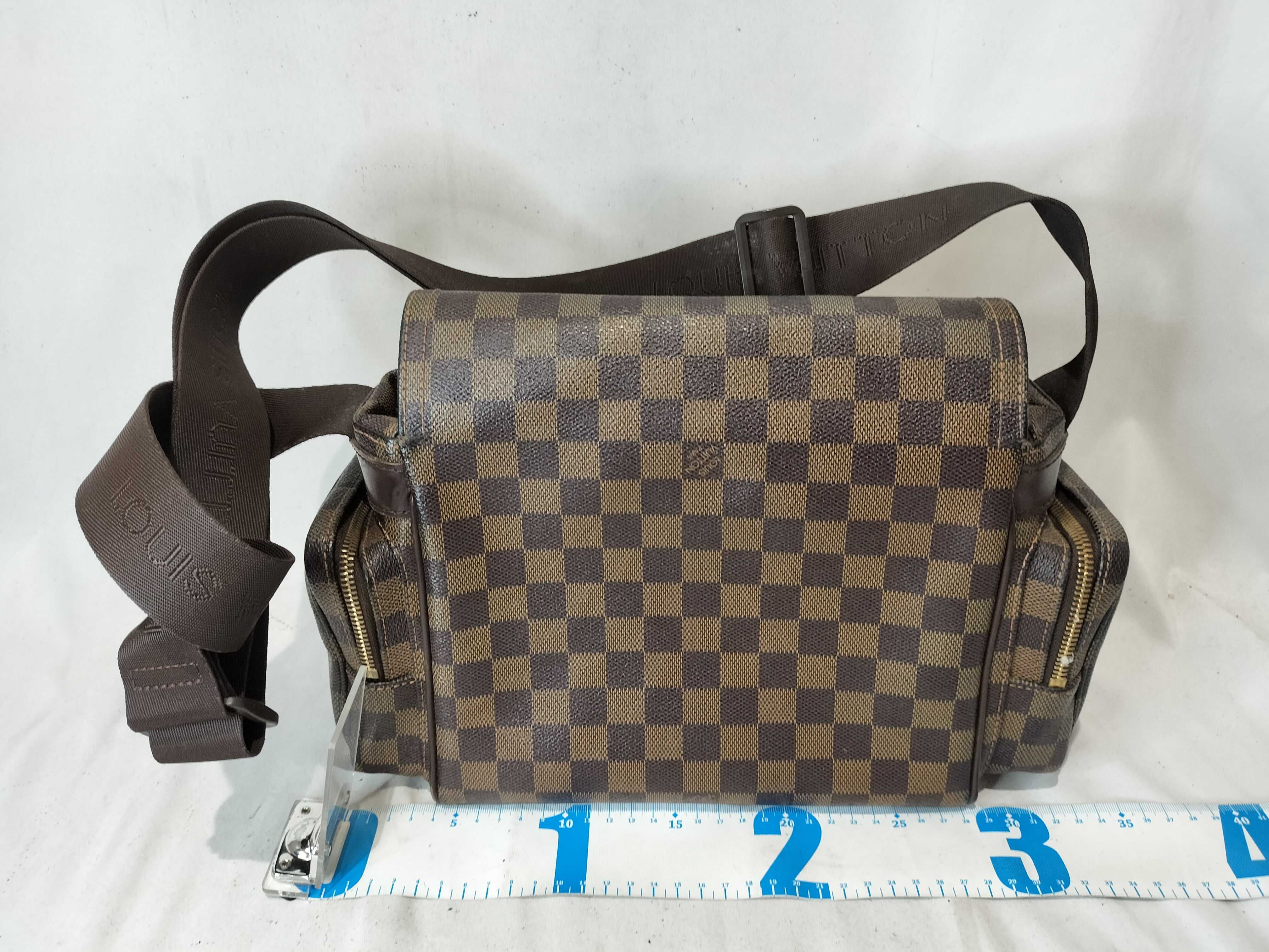 Damier N51126 Reporter Melville / Boston Backpack. Significant surface discoloration. Shoulder bag also available. — view 2