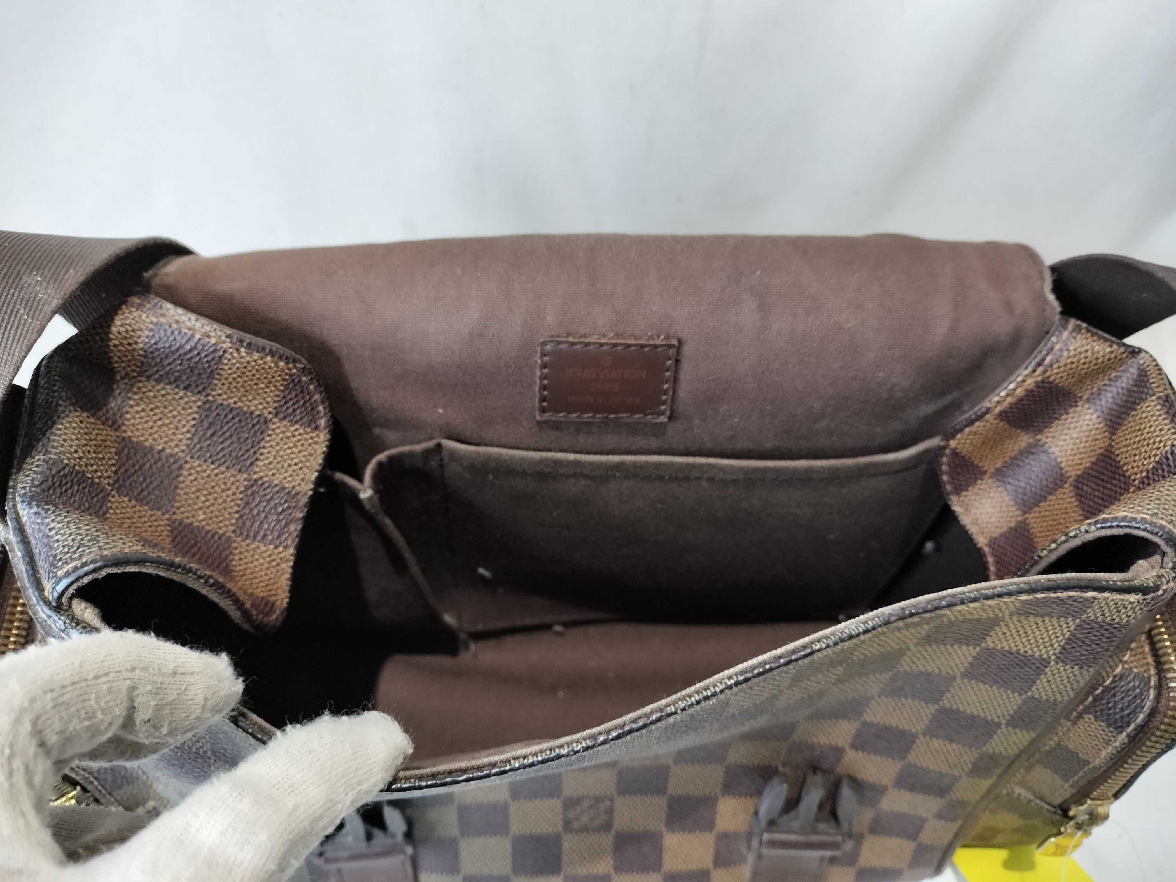 Damier N51126 Reporter Melville / Boston Backpack. Significant surface discoloration. Shoulder bag also available. — view 9