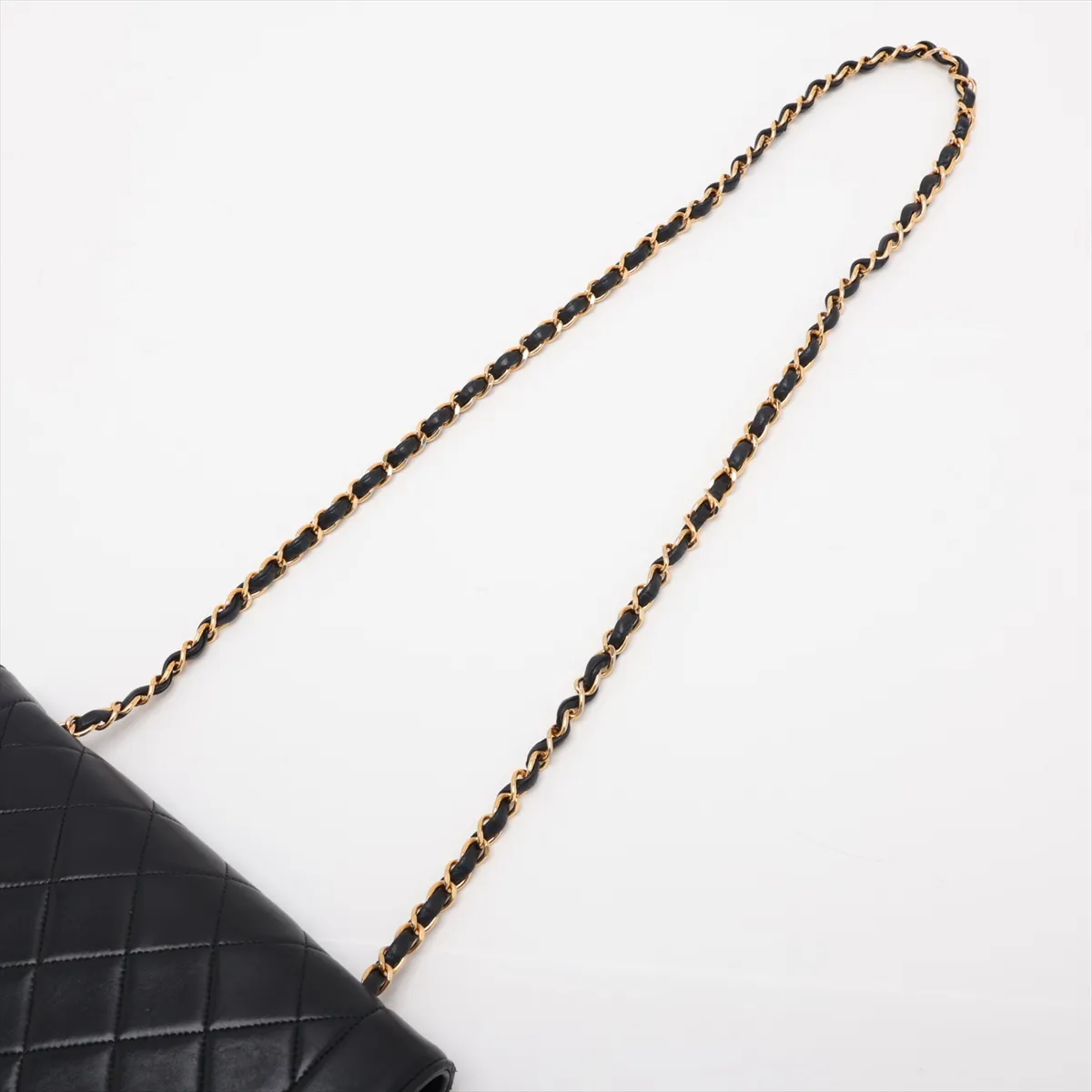 Matelassé Lambskin Chain Shoulder Bag, Diana Flap, Black with Gold Hardware, 5289296 (Serial Number 5) — view 5
