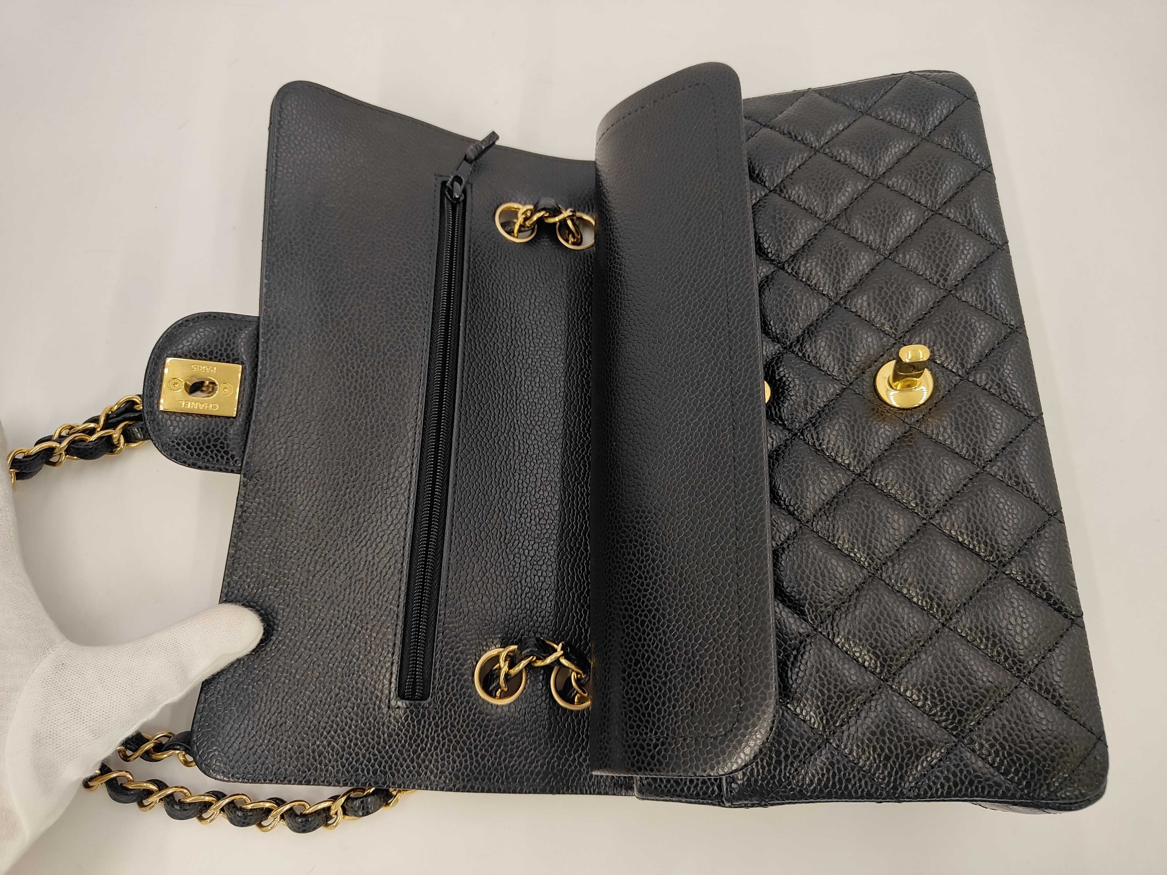 Matelassé 25 Double Flap Double Chain Caviar Plate Shoulder Bag — view 8