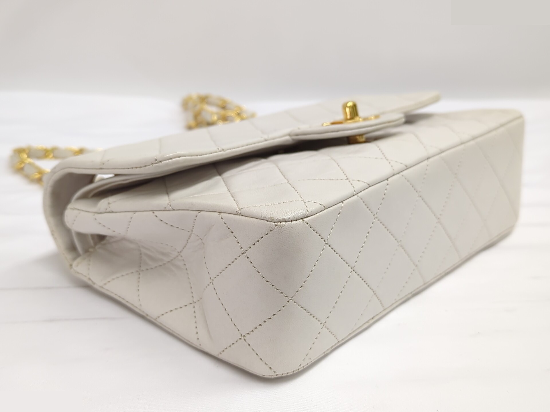 Matelassé (bag) - Shoulder bag — view 5