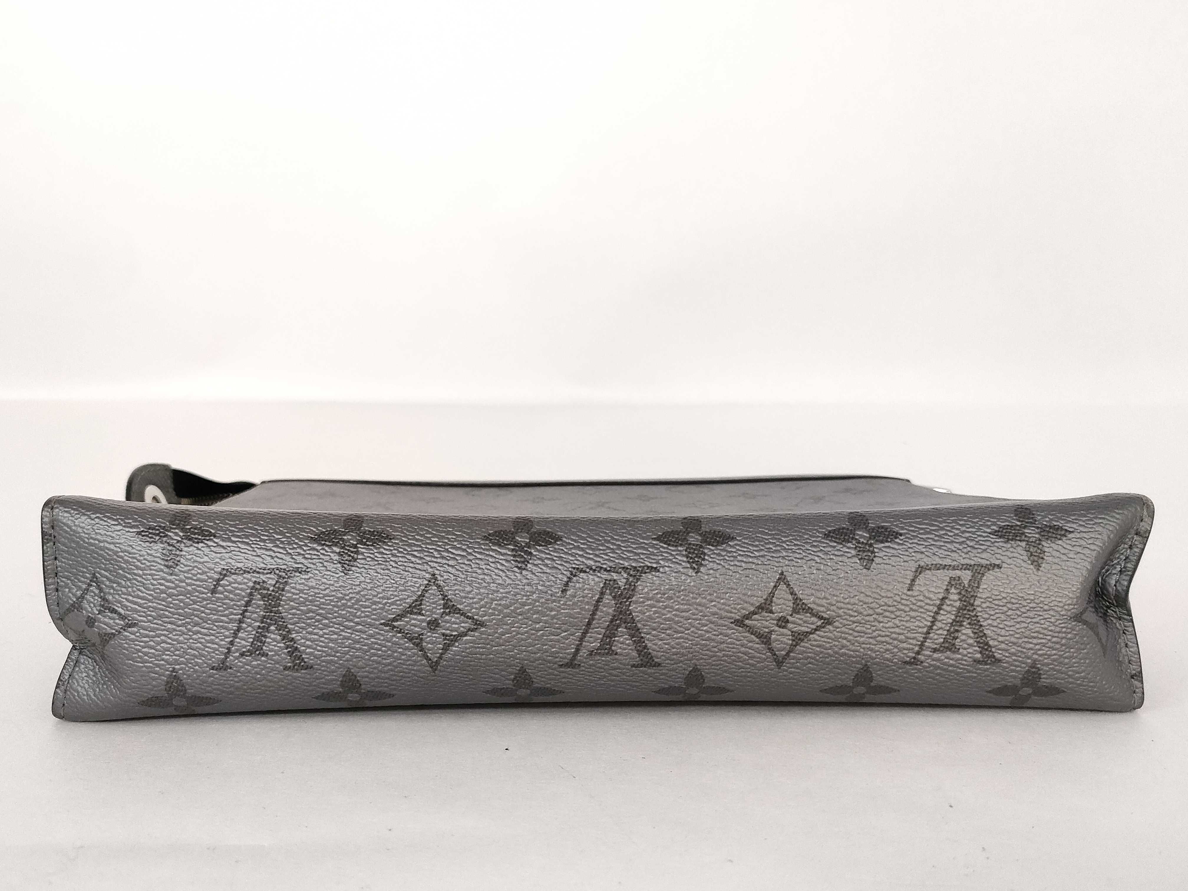 Monogram Eclipse Pochette Voyage Clutch Bag Black — view 4