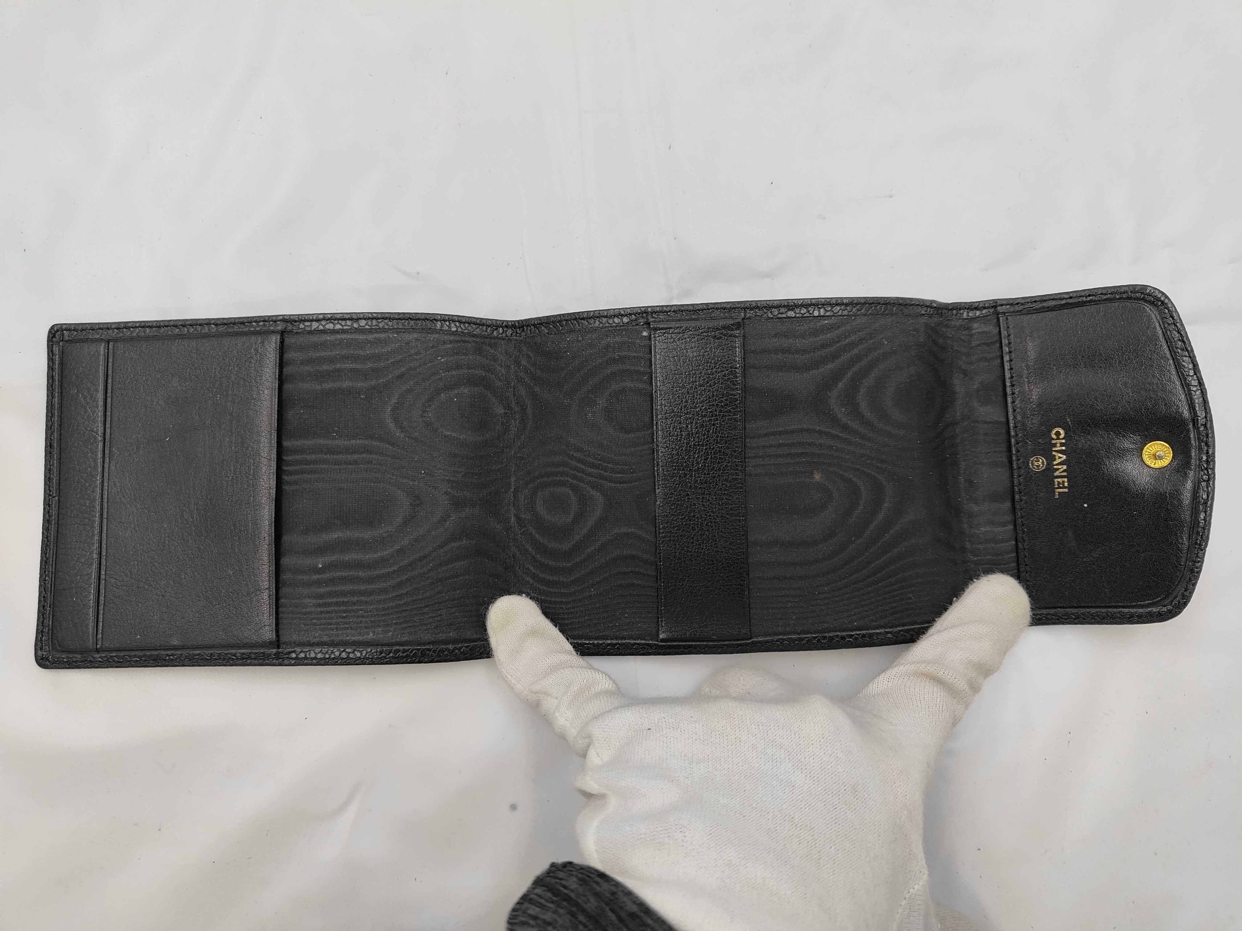 Traveler's Check Caviar Skin Card Case — view 3