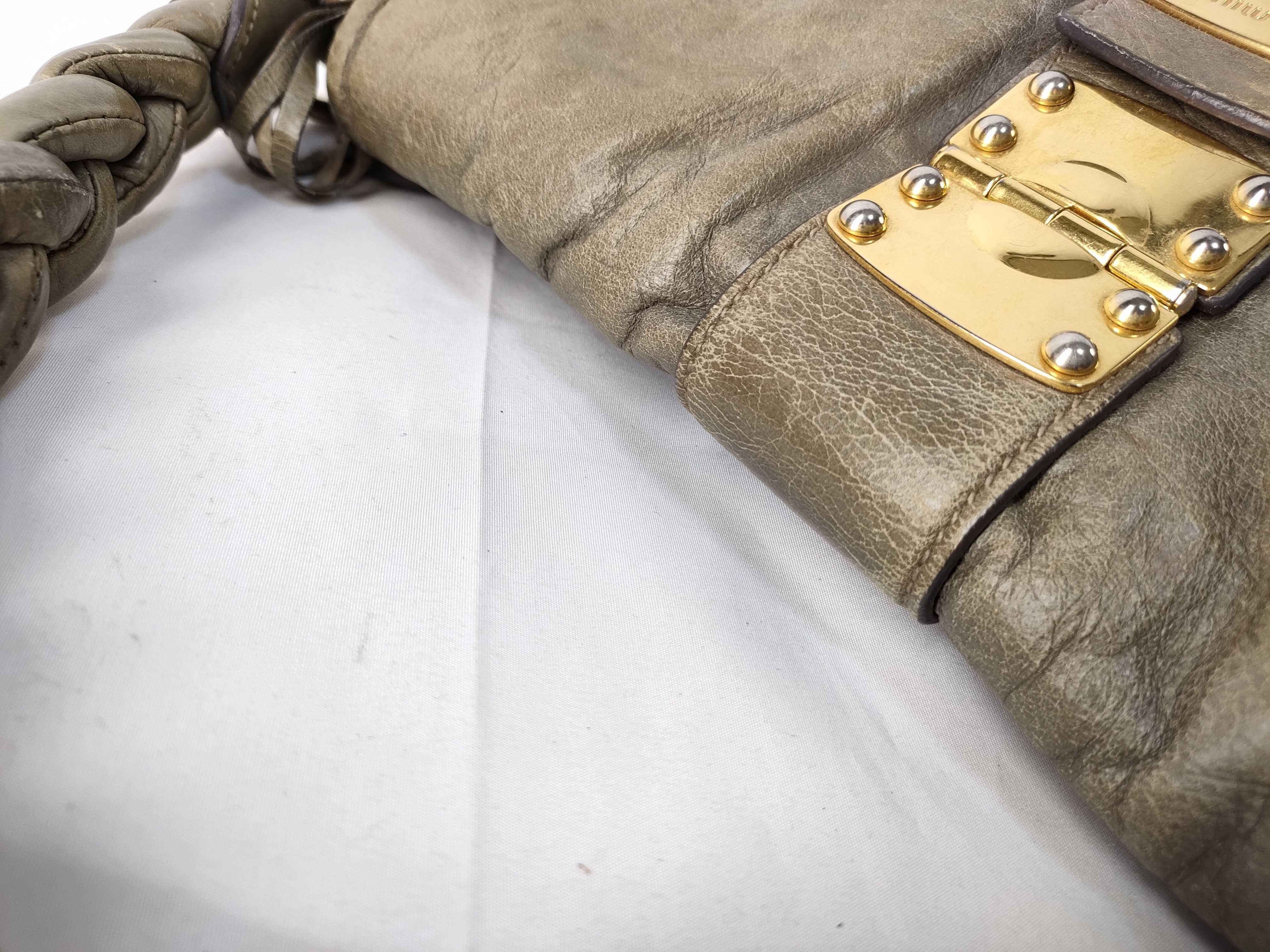 Matelassé 2-way Leather Hand/Shoulder Bag (White Tag 194) — view 10
