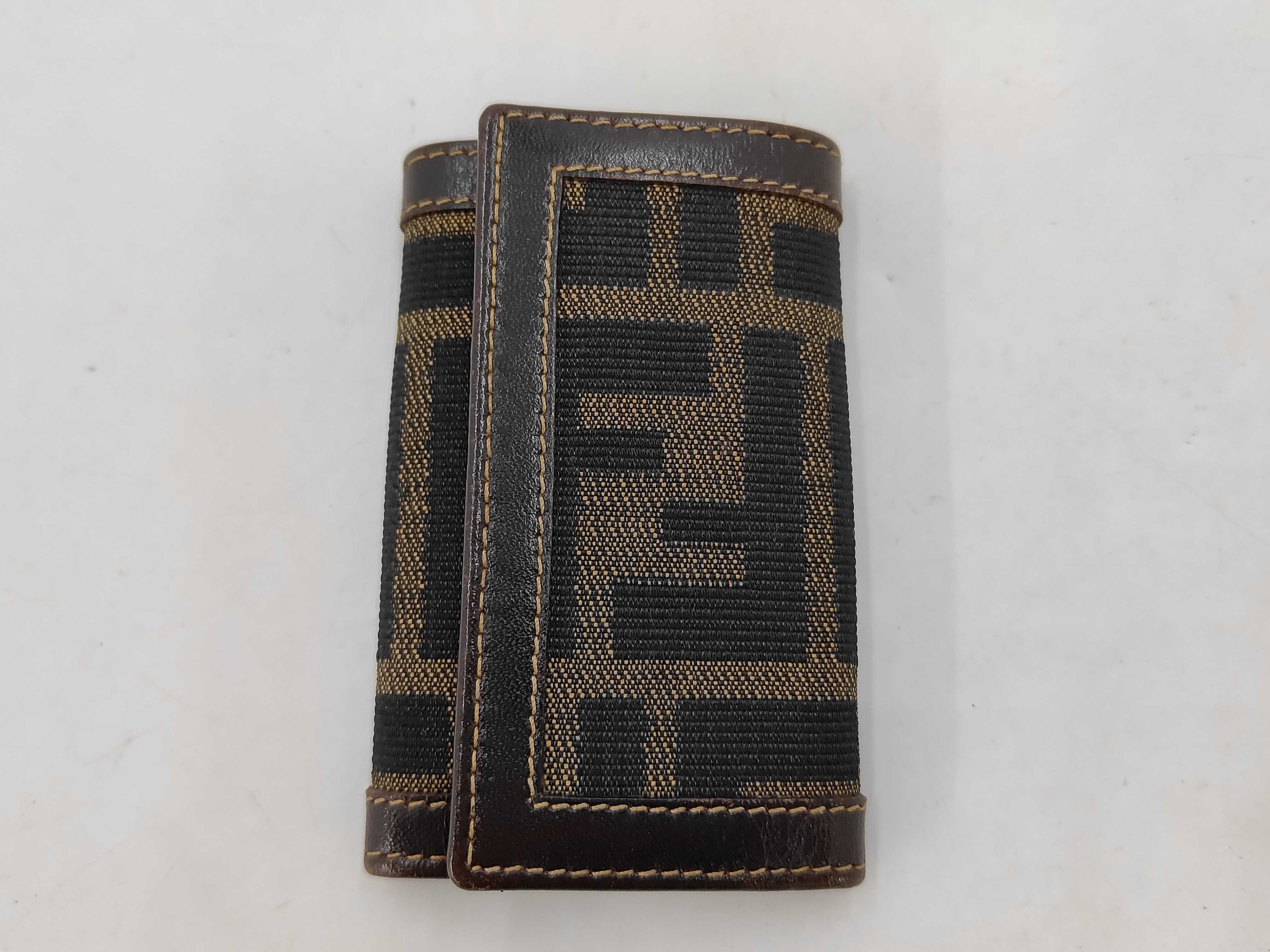 6-Key Case Zucca Key Case