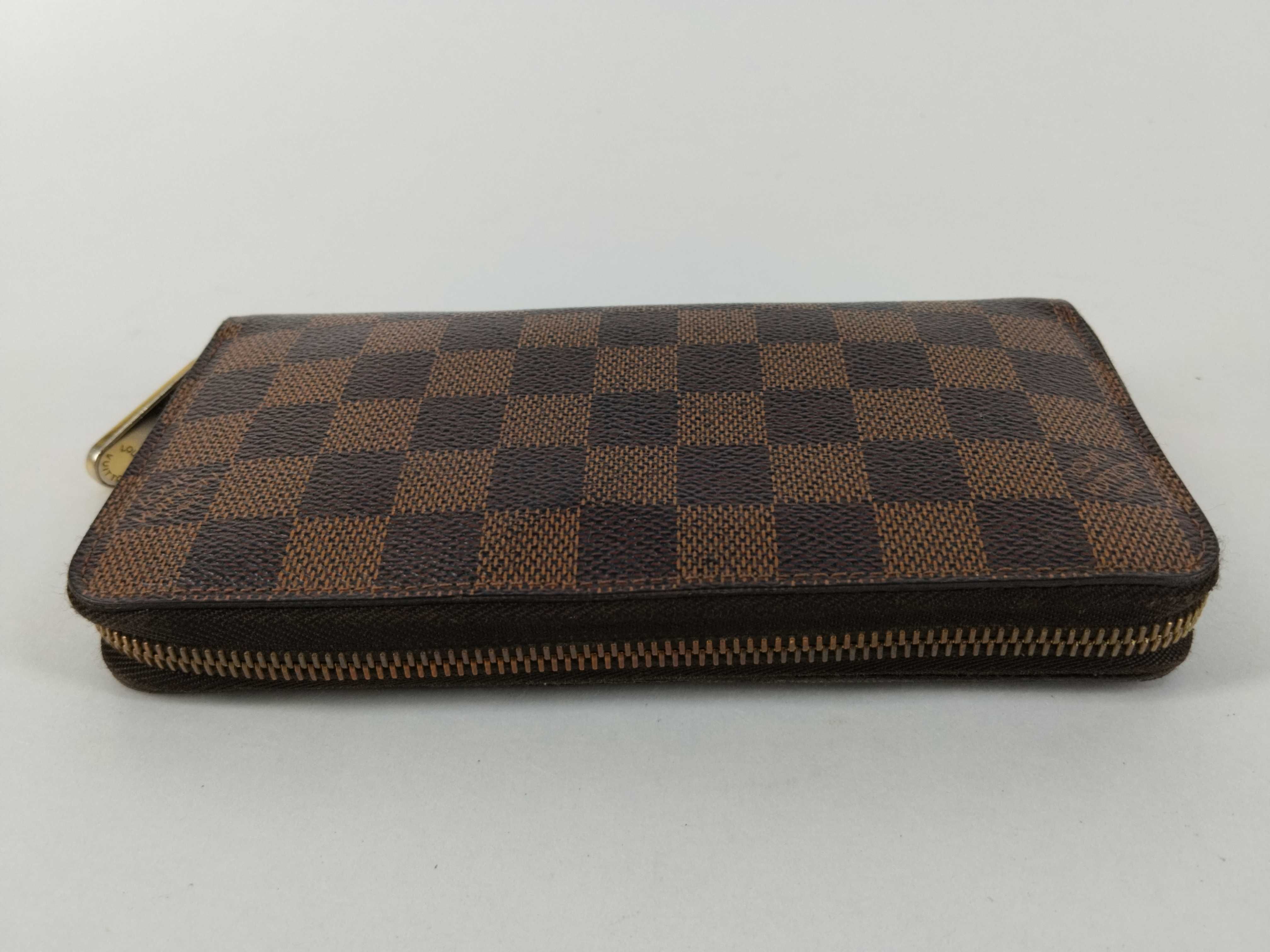 Damier Zippy Wallet — view 5