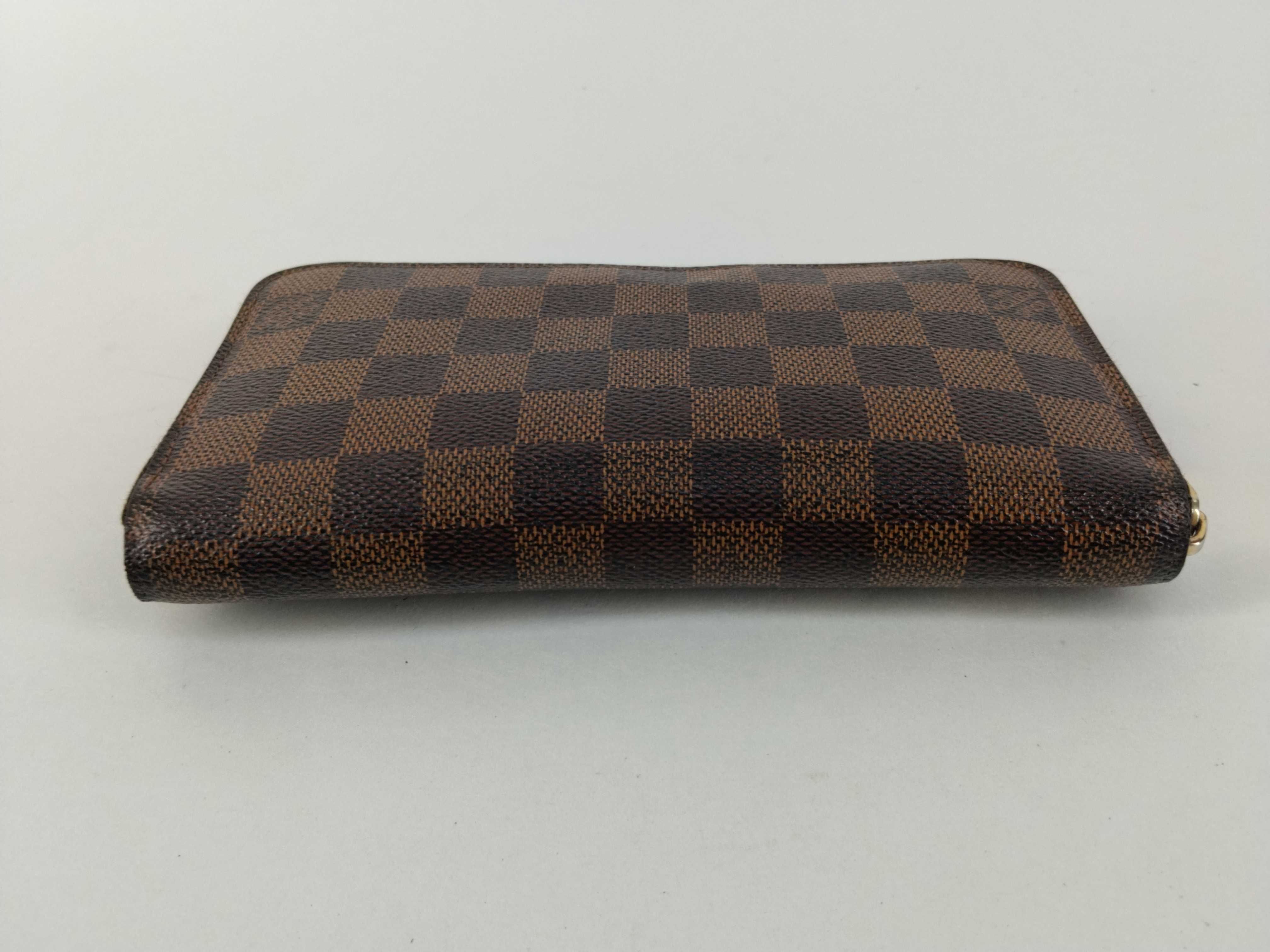 Damier Zippy Wallet — view 7