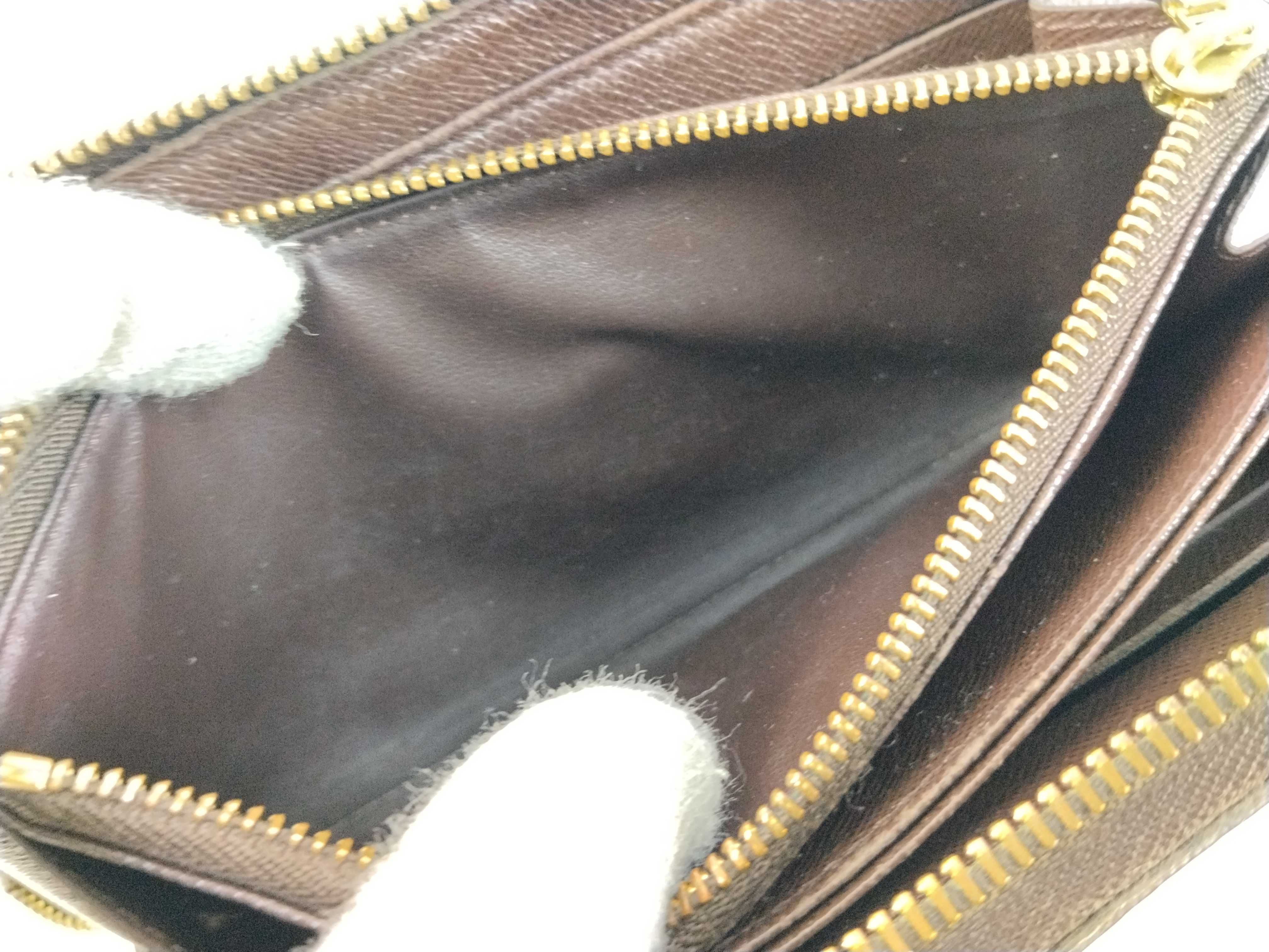 Damier Zippy Wallet — view 10