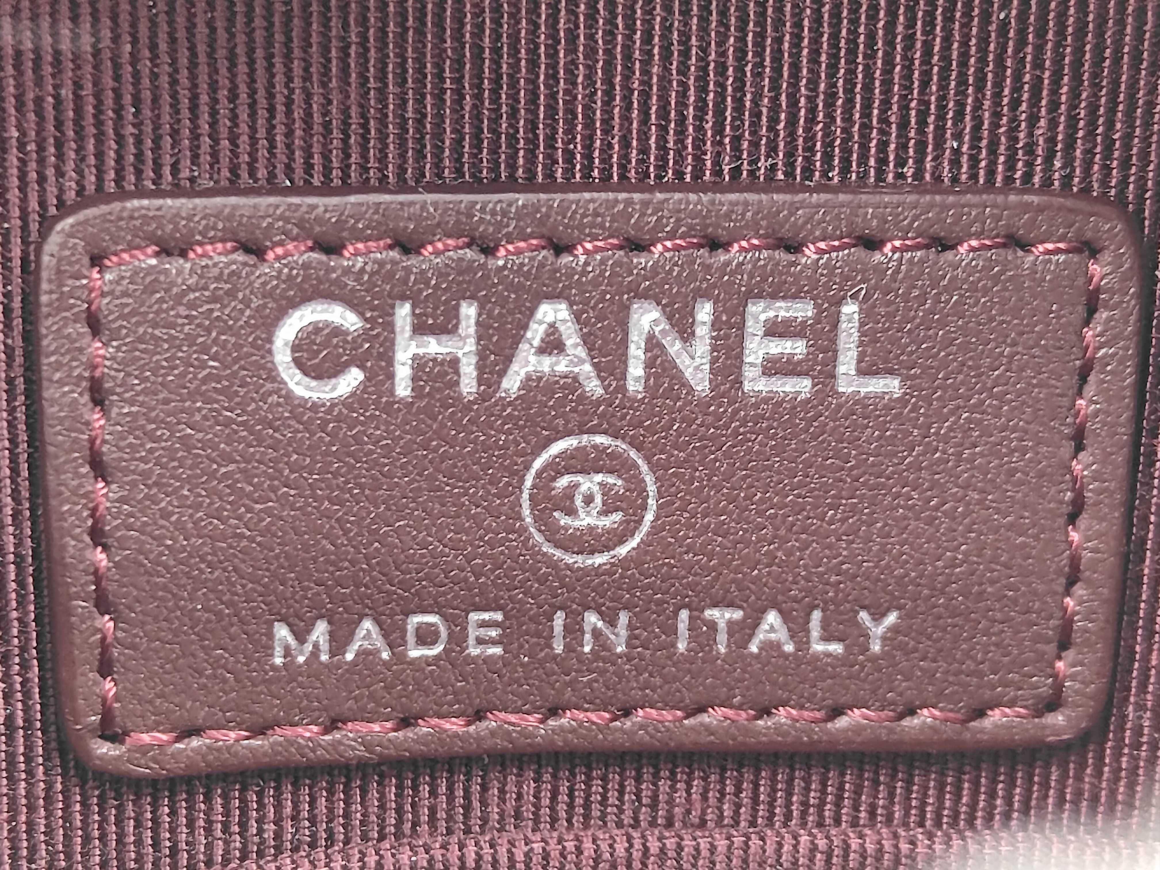 Matelassé Shoulder Bag — view 11