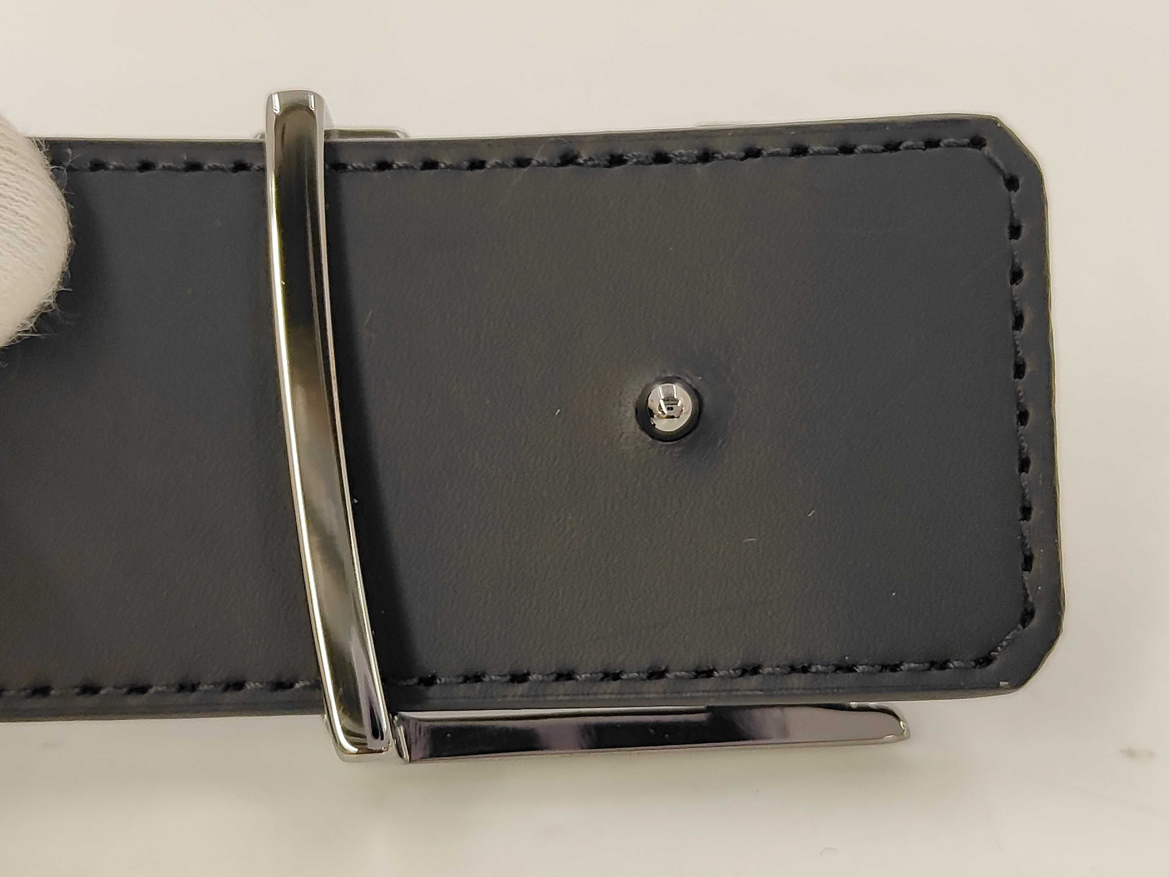 Monogram Louis Vuitton Eclipse Belt - LV Initials 40mm Reversible M9043/TW2205 Belt — view 3