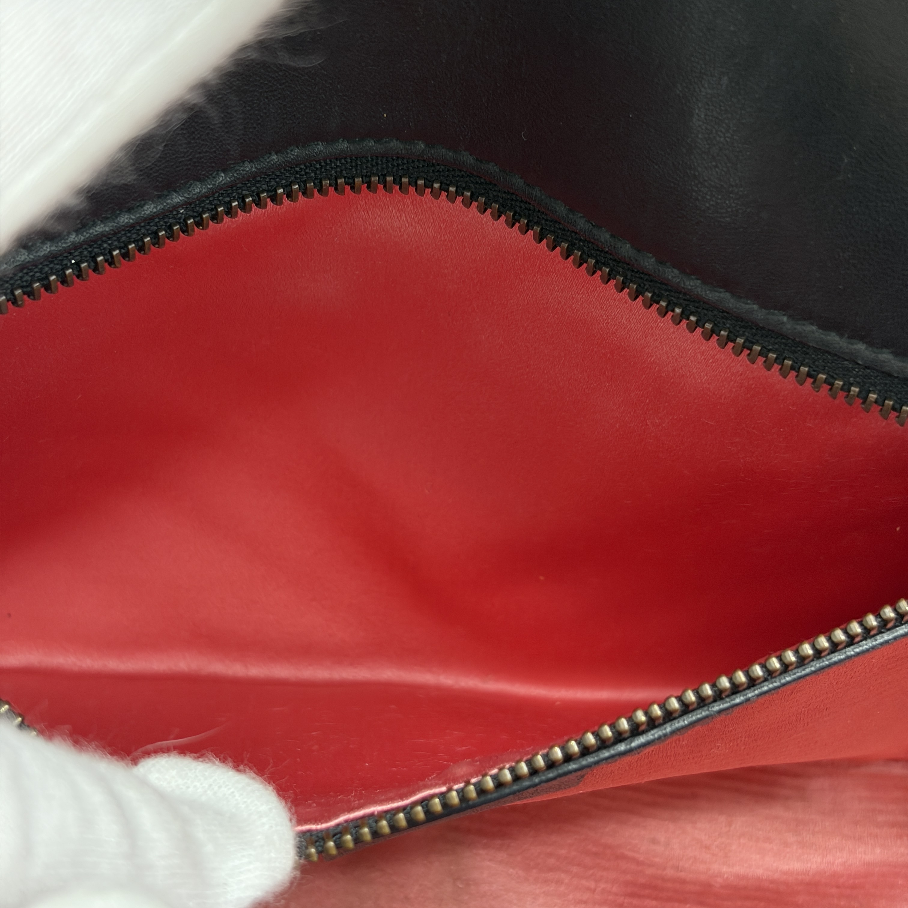 Marmont Shoulder Bag — view 13
